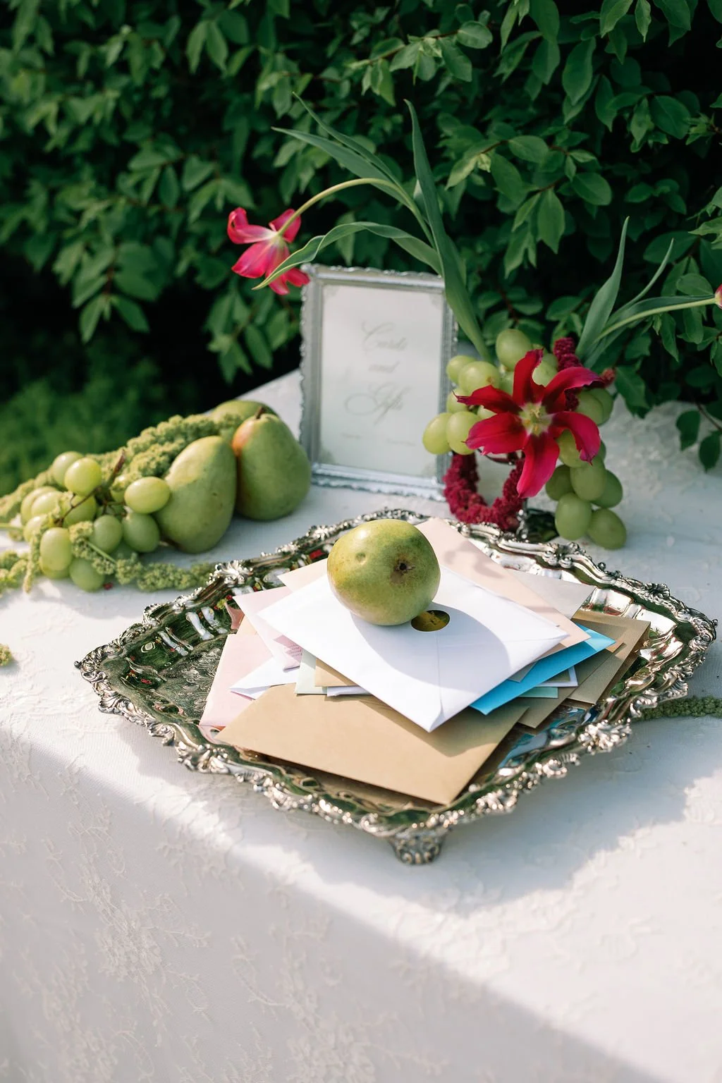 tray wedding cards