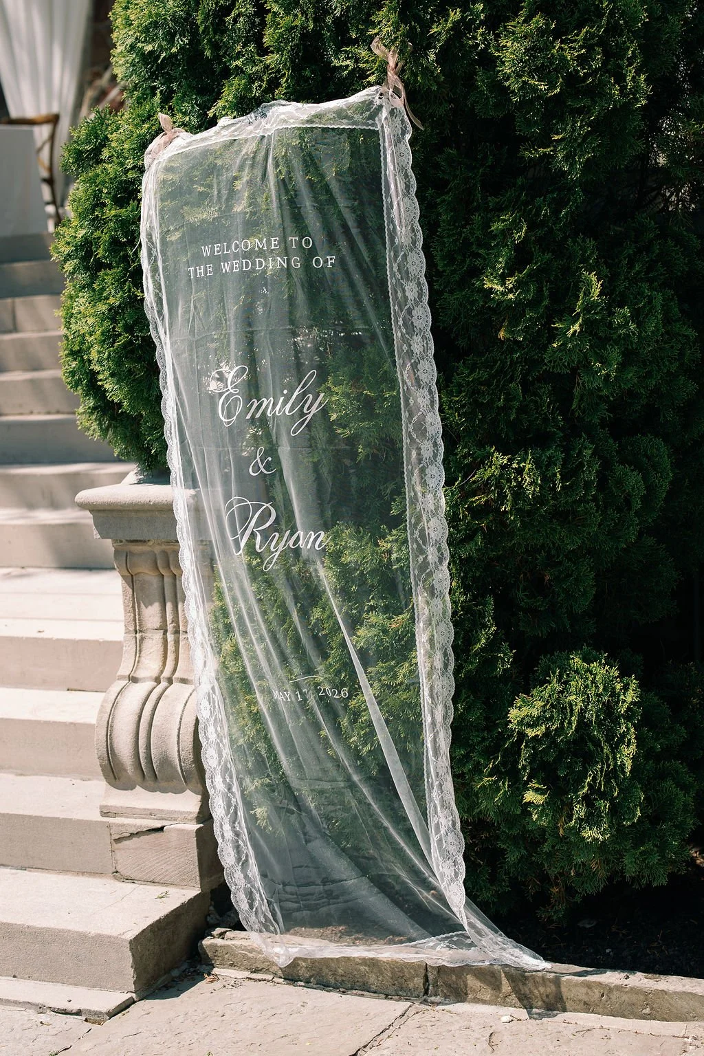 lace welcome sign wedding