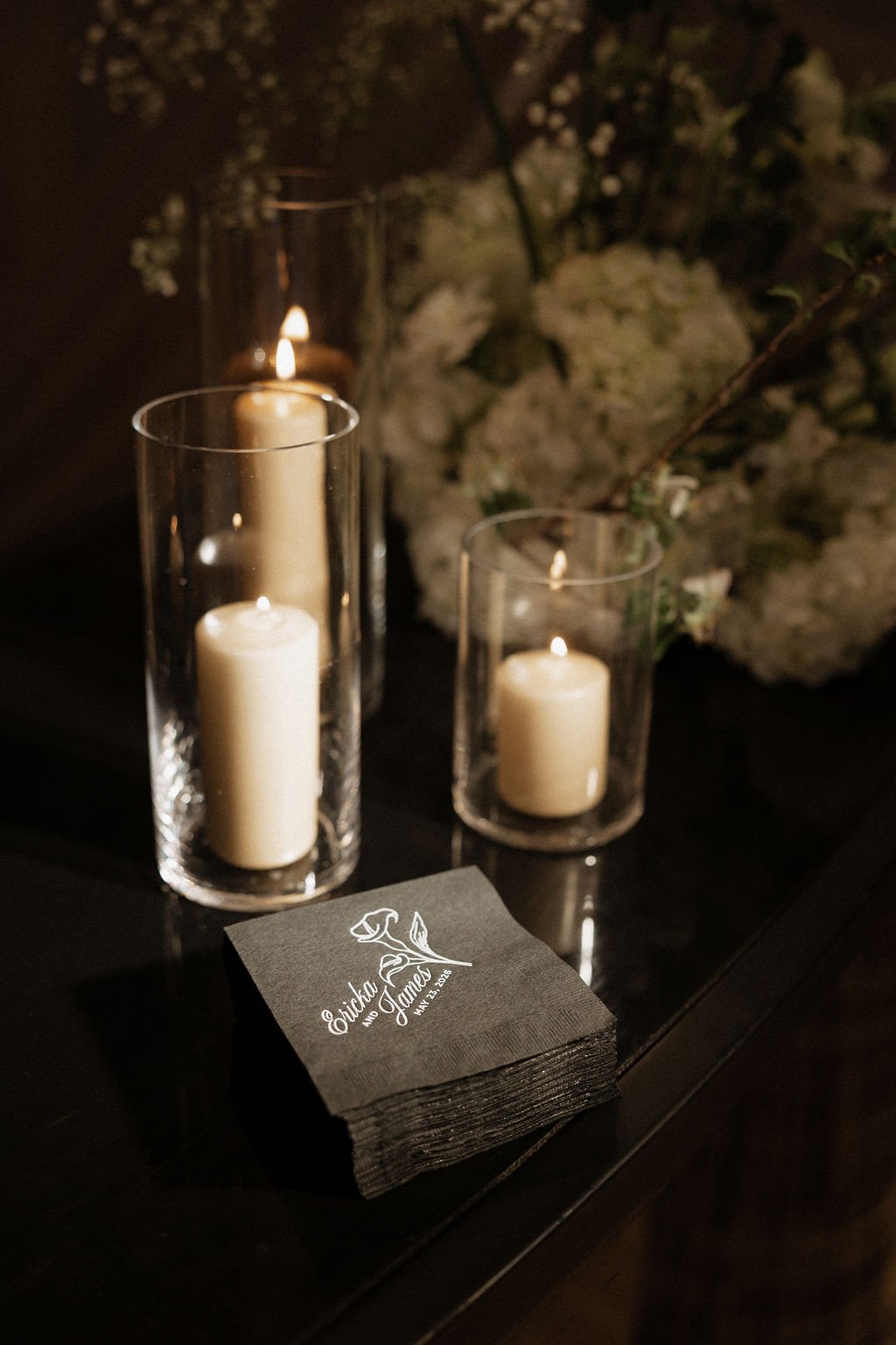 bar decor wedding