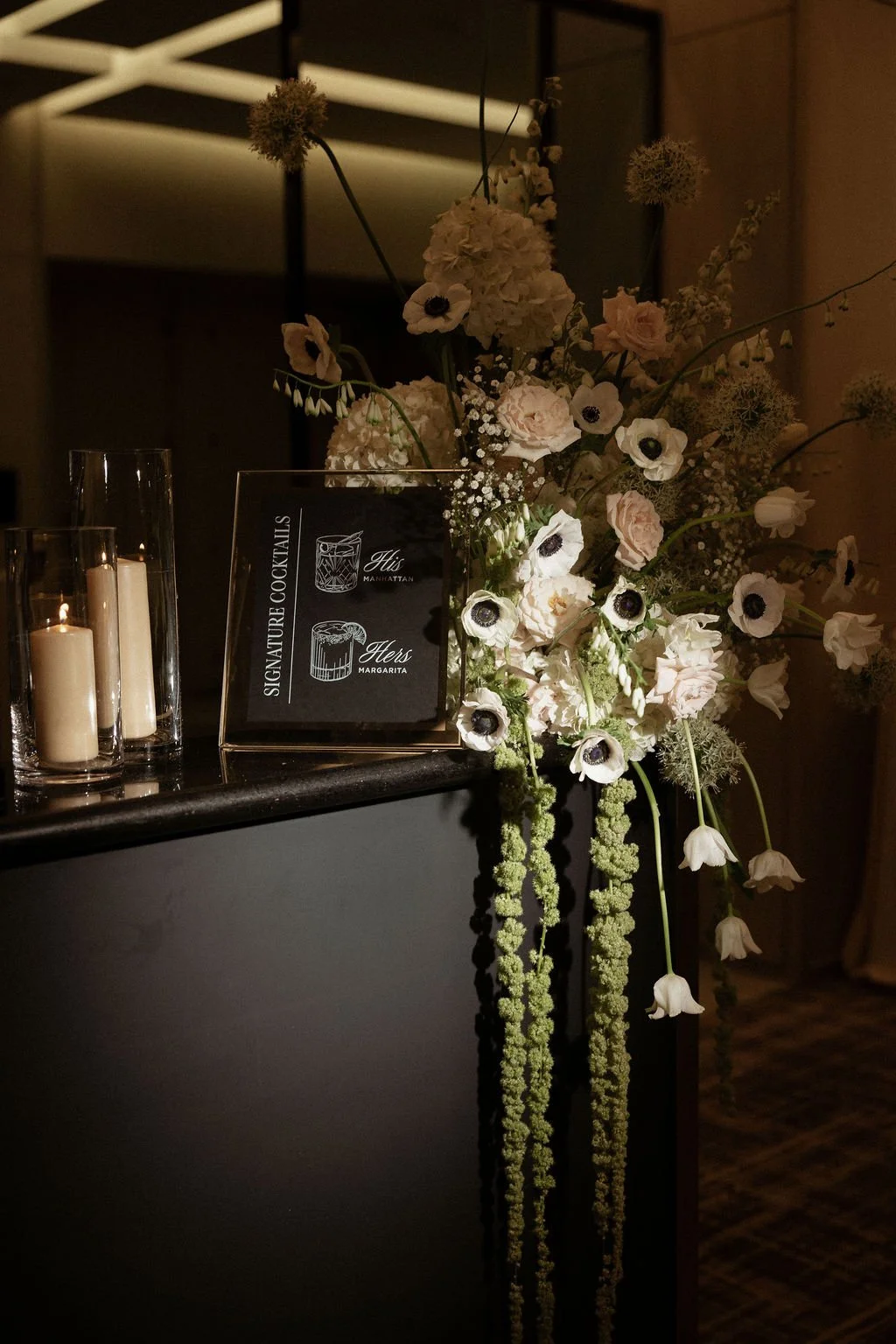 black bar decor