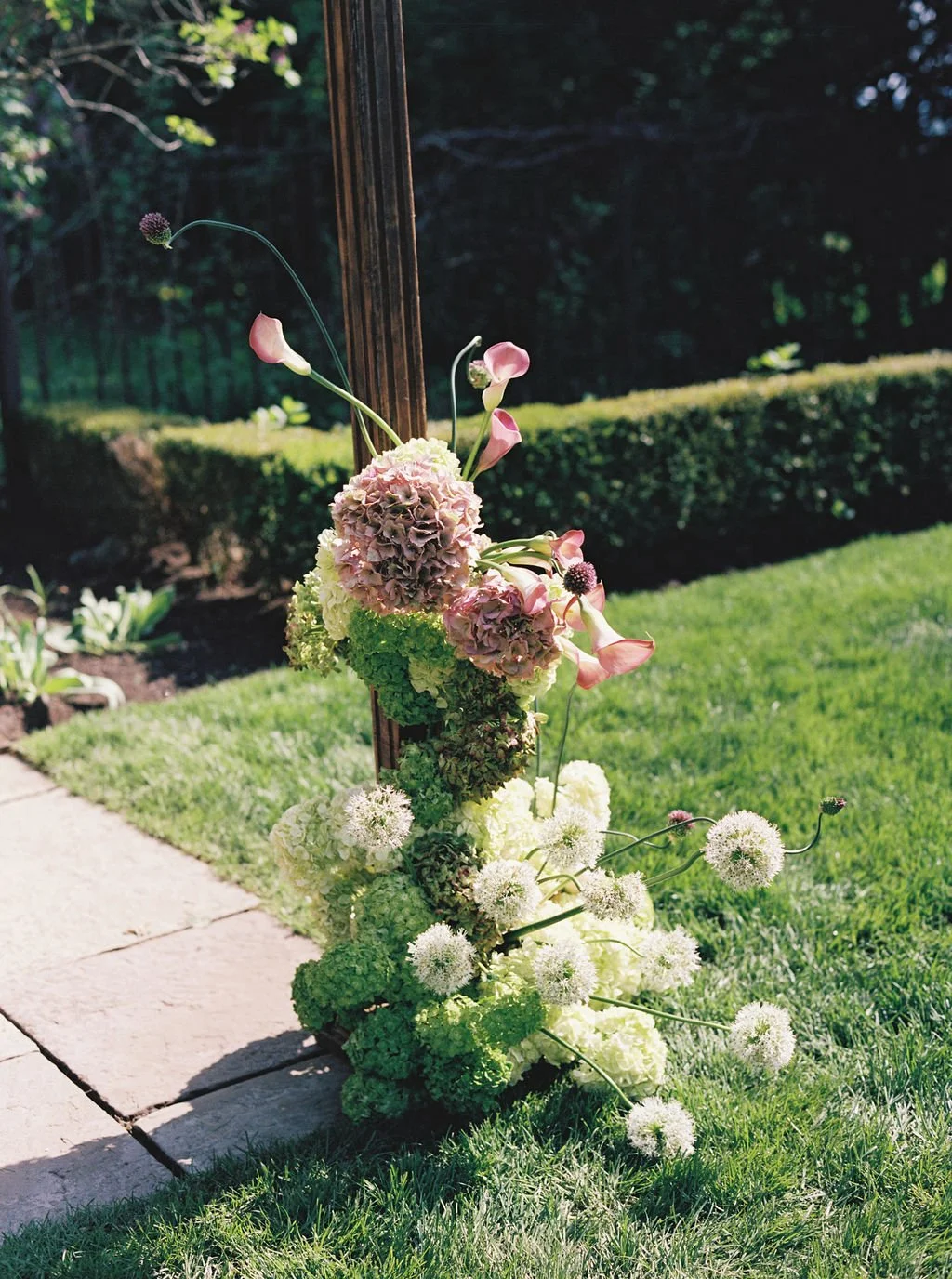 hydrangea wedding chuppah