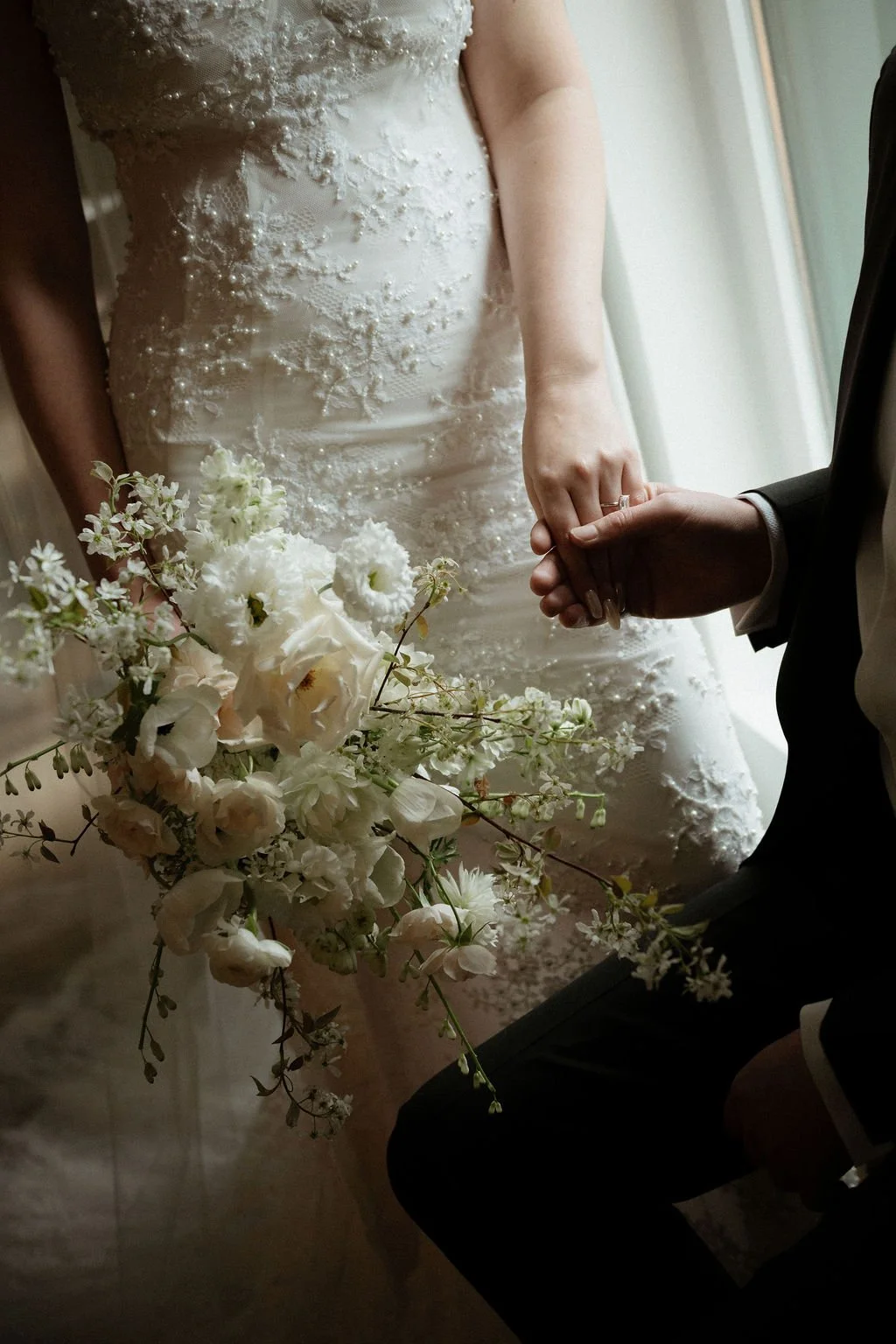 white wedding bouquet