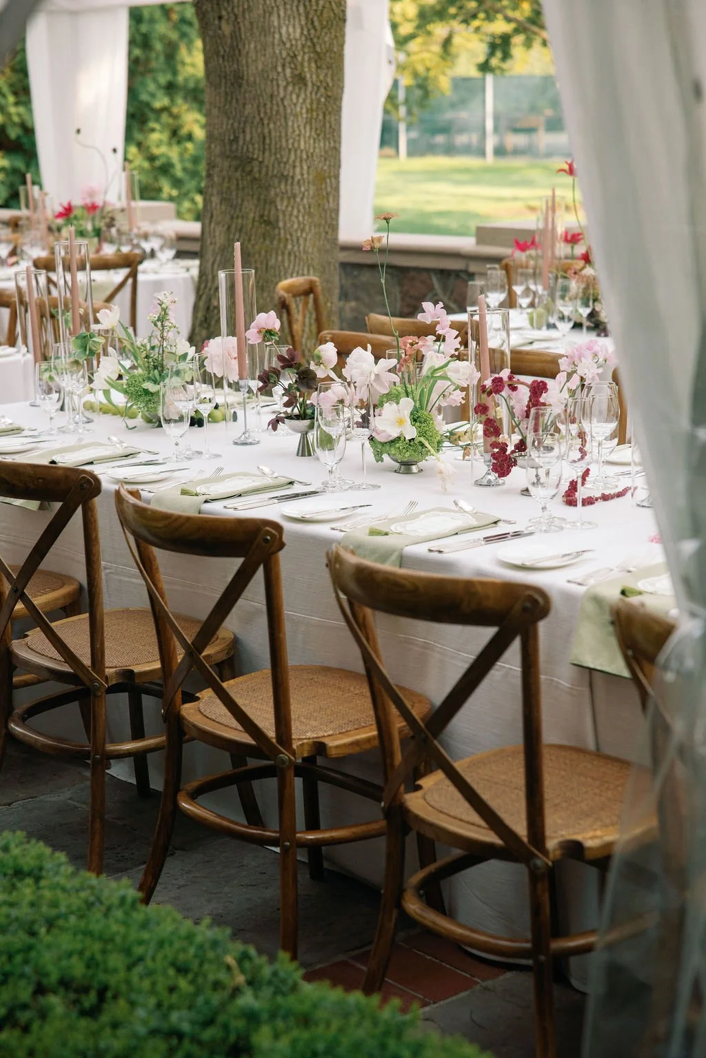 graydon hall manor wedding decor