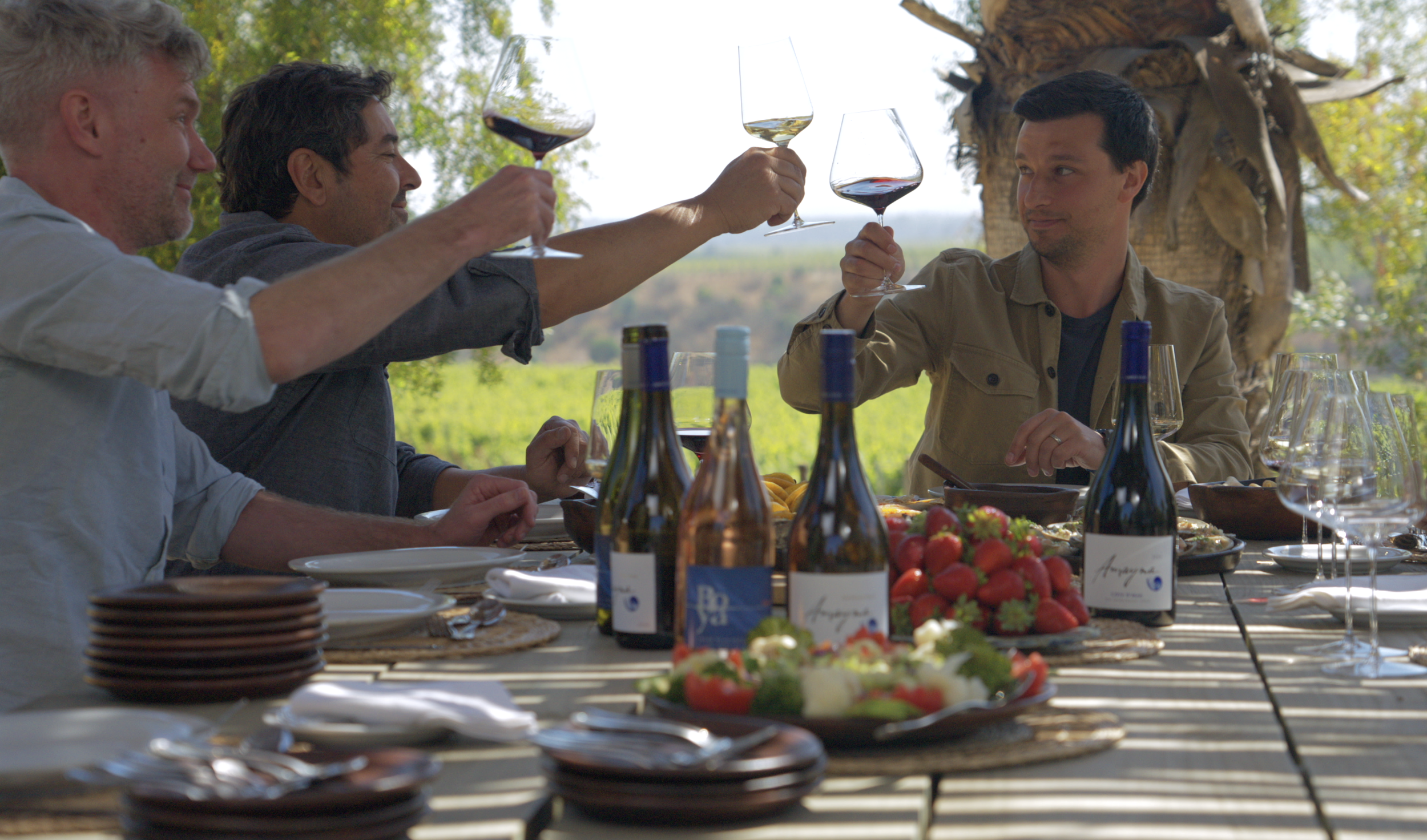 UPC Garces Silva Lunch Cheers.png