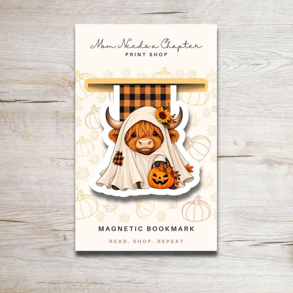 Fall Highland Cow Magnetic Bookmark | Cute Autumn Book Lover Gift