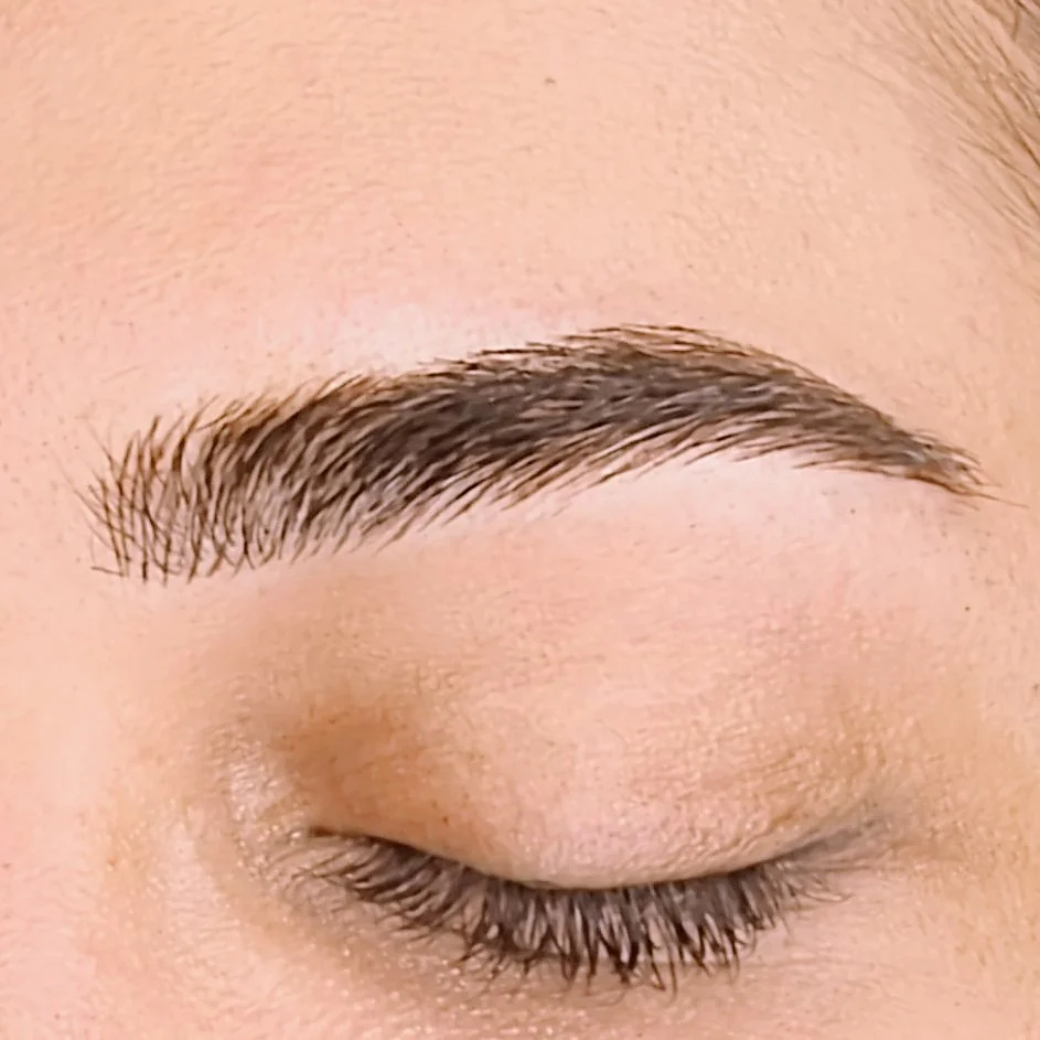 Natural Brows Microblading