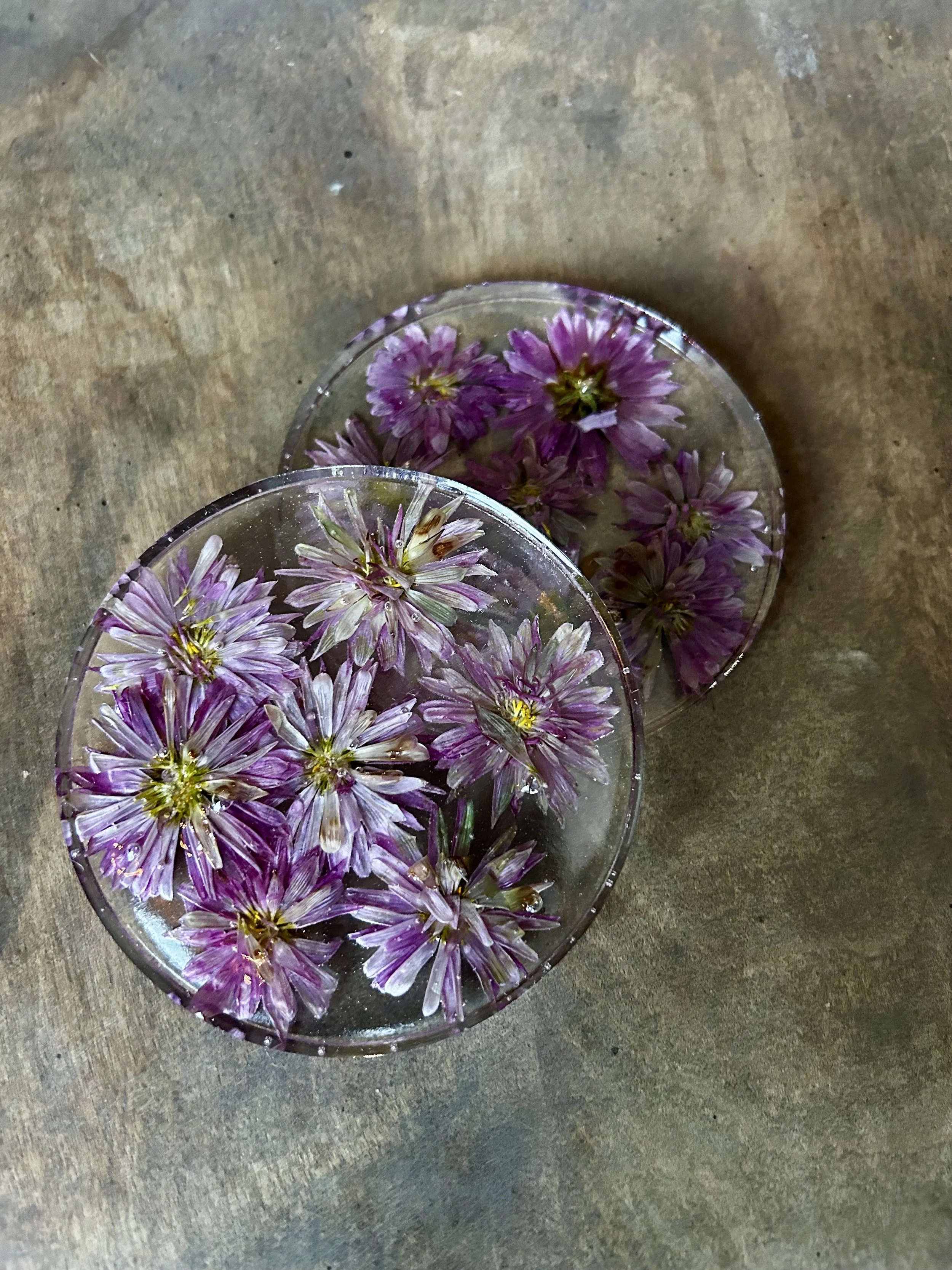 Chrysanthemum Resin Coasters (Set of 2)