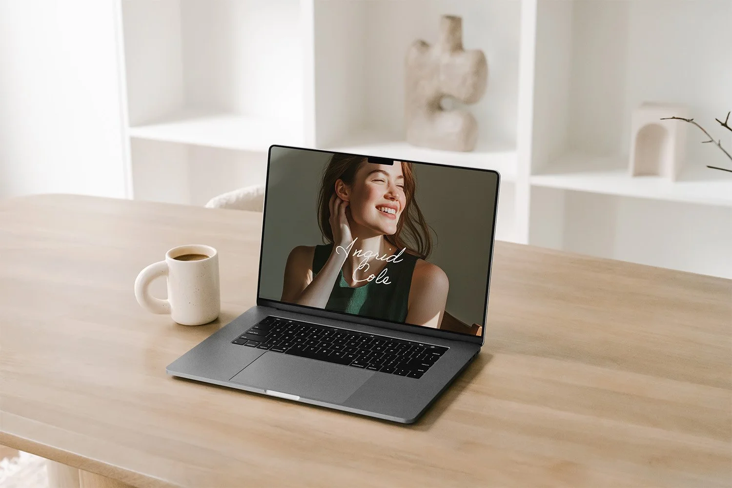 WrenLaptop1.jpg