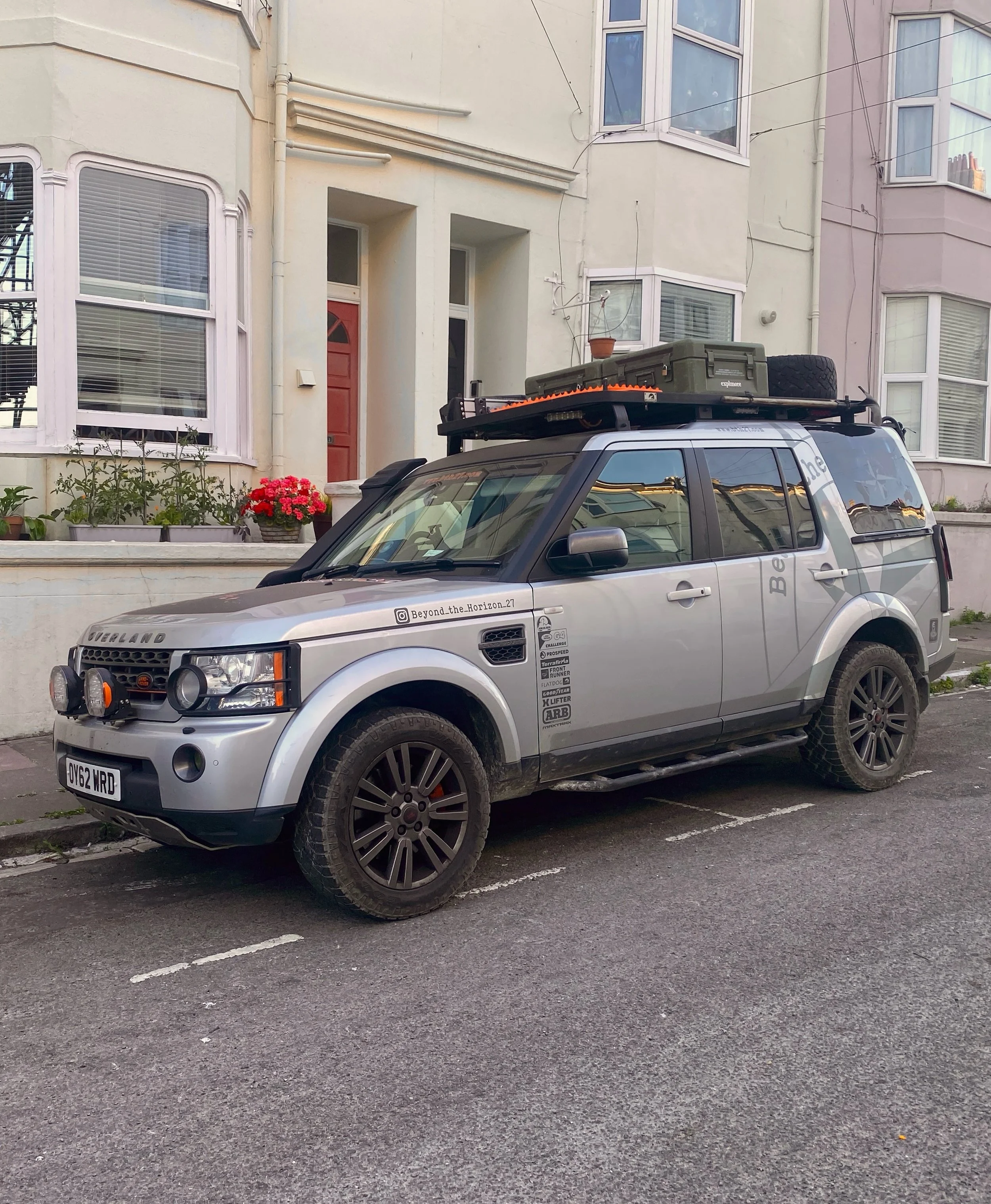Pavement princess 🫅 in Brighton