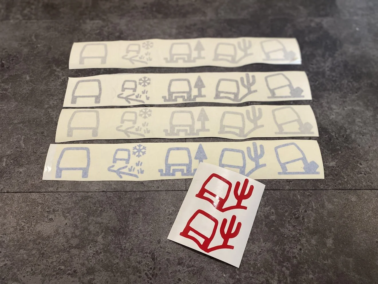 Terrain response symbols - 2 sticker - single colour with red "highlighted" symbol