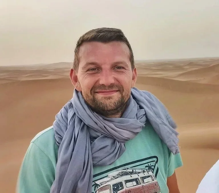 Lucas in sahara desert