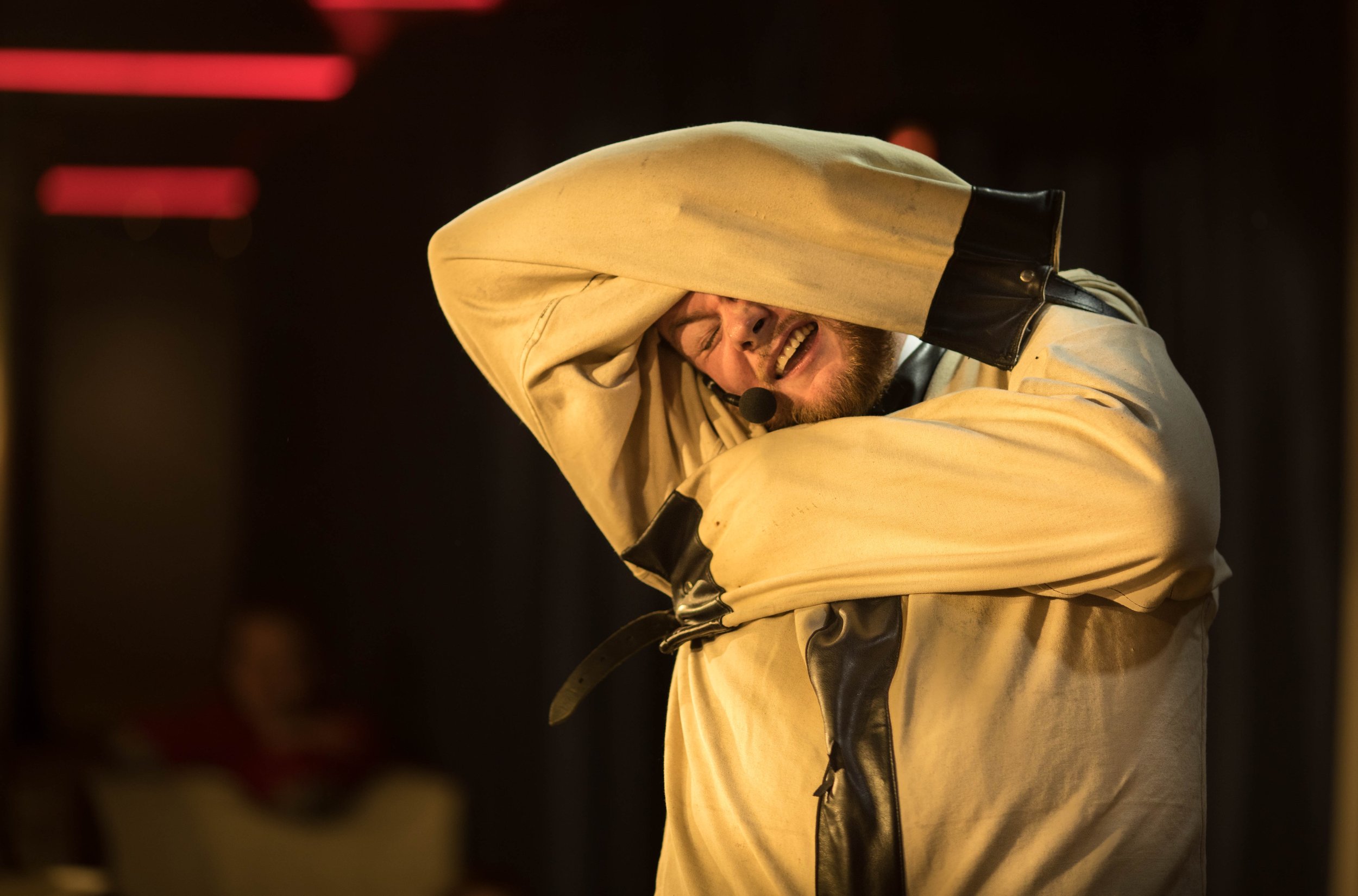 Sideshow Tricks Mark James Viva Blackpool
