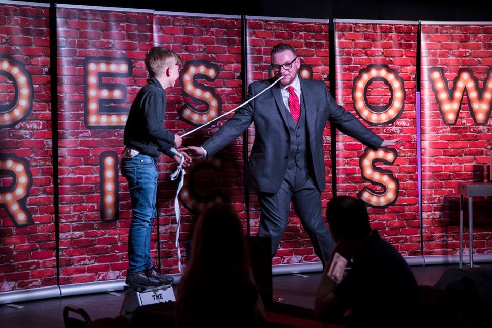 Sideshow Tricks Mark James Viva Blackpool