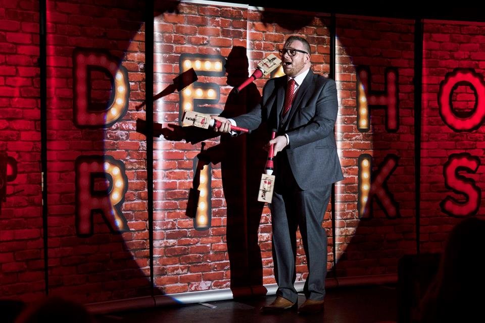 Sideshow Tricks Mark James Viva Blackpool
