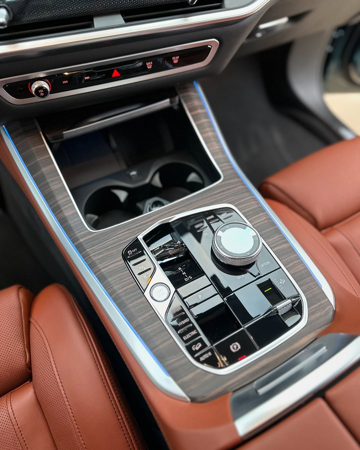 bmw center console.jpg