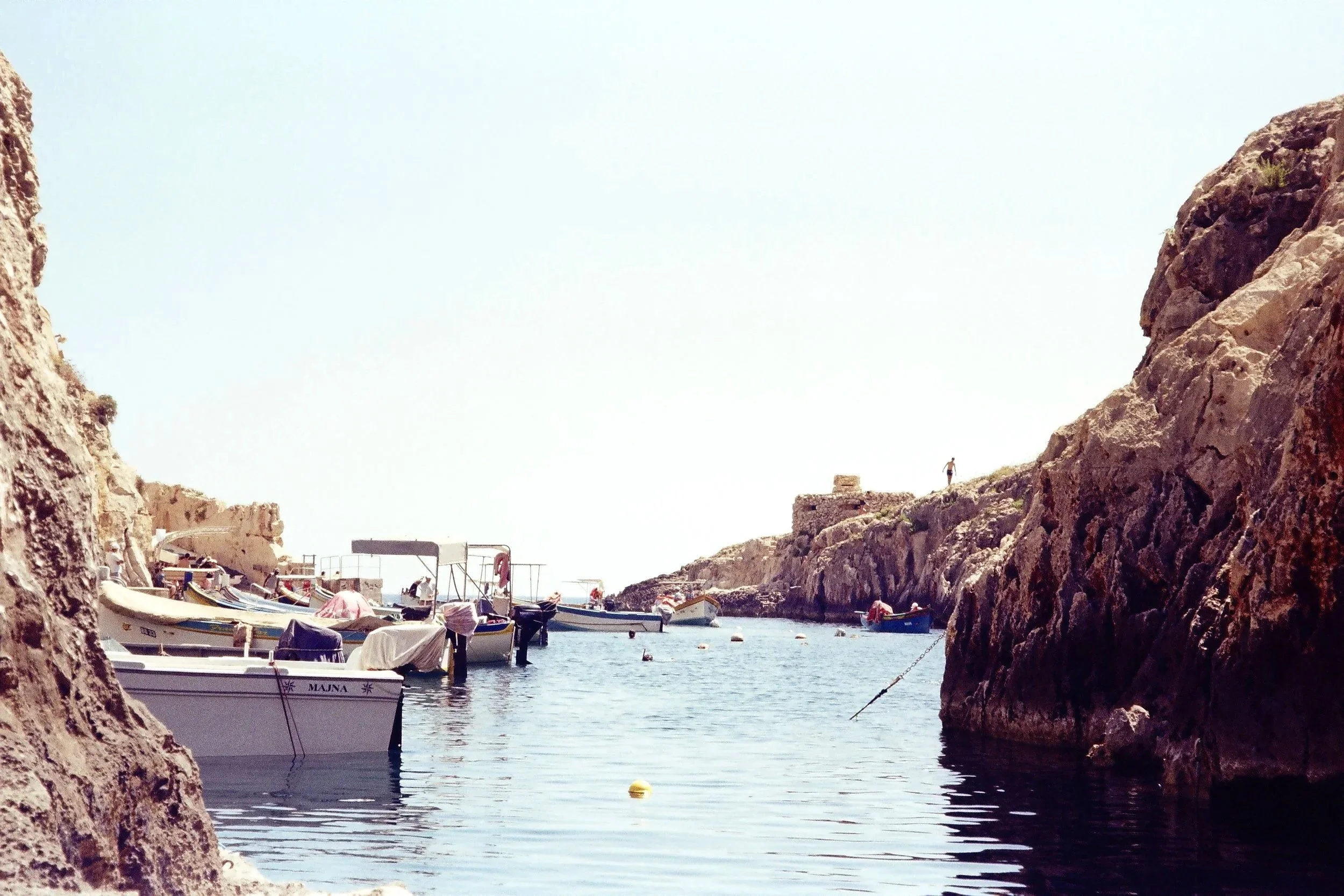 r001-022.jpg