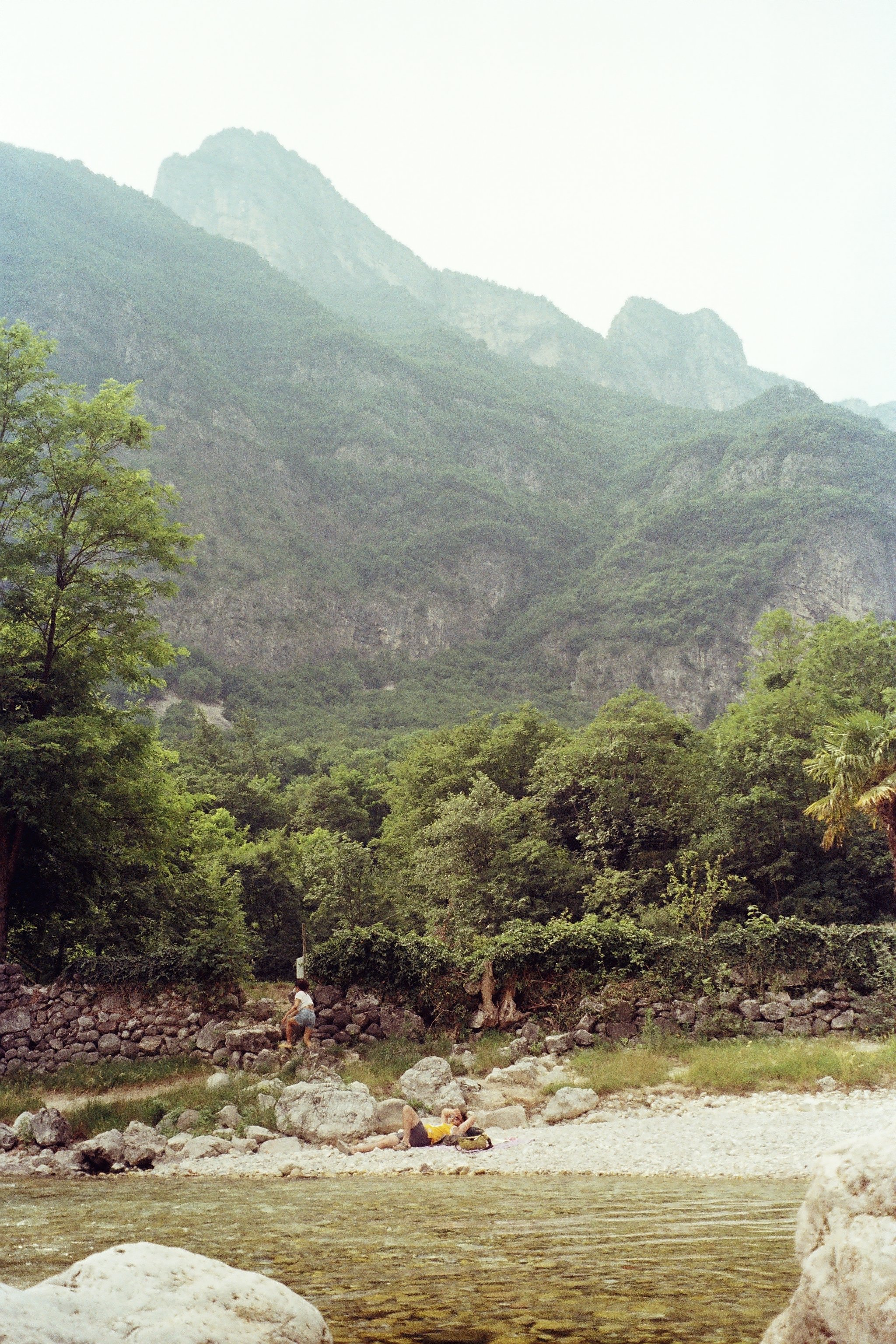 r001-027.jpg