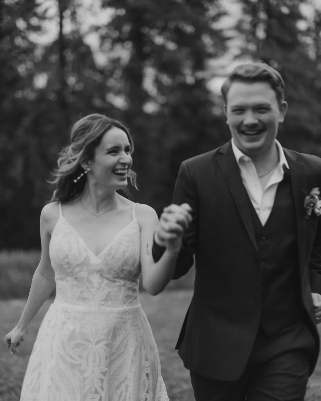 She forgot about the makeup&mdash;
and that&rsquo;s when it worked.