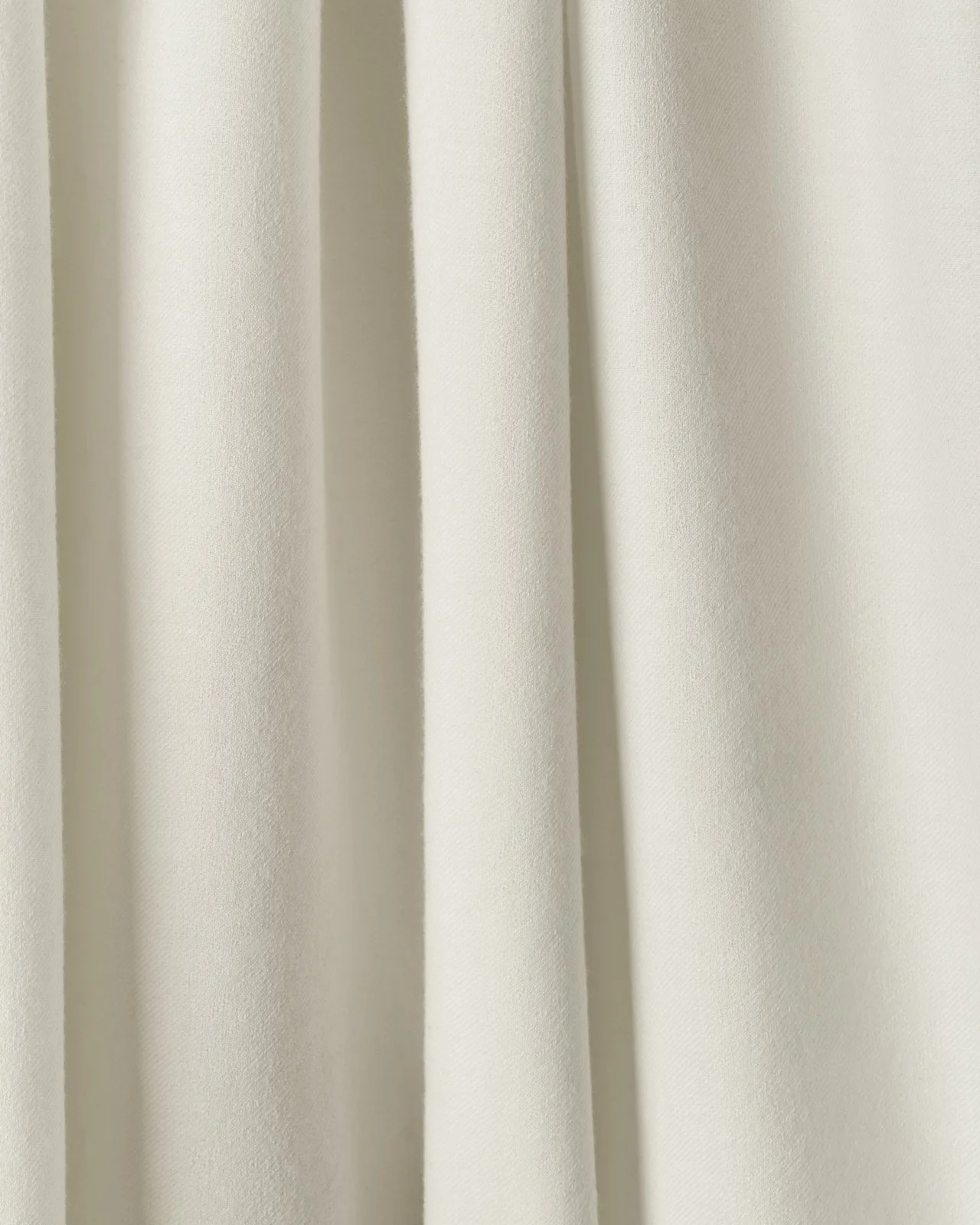 613_5960574245-nordic-shade-perfect-white-2-kopia-1600.jpg