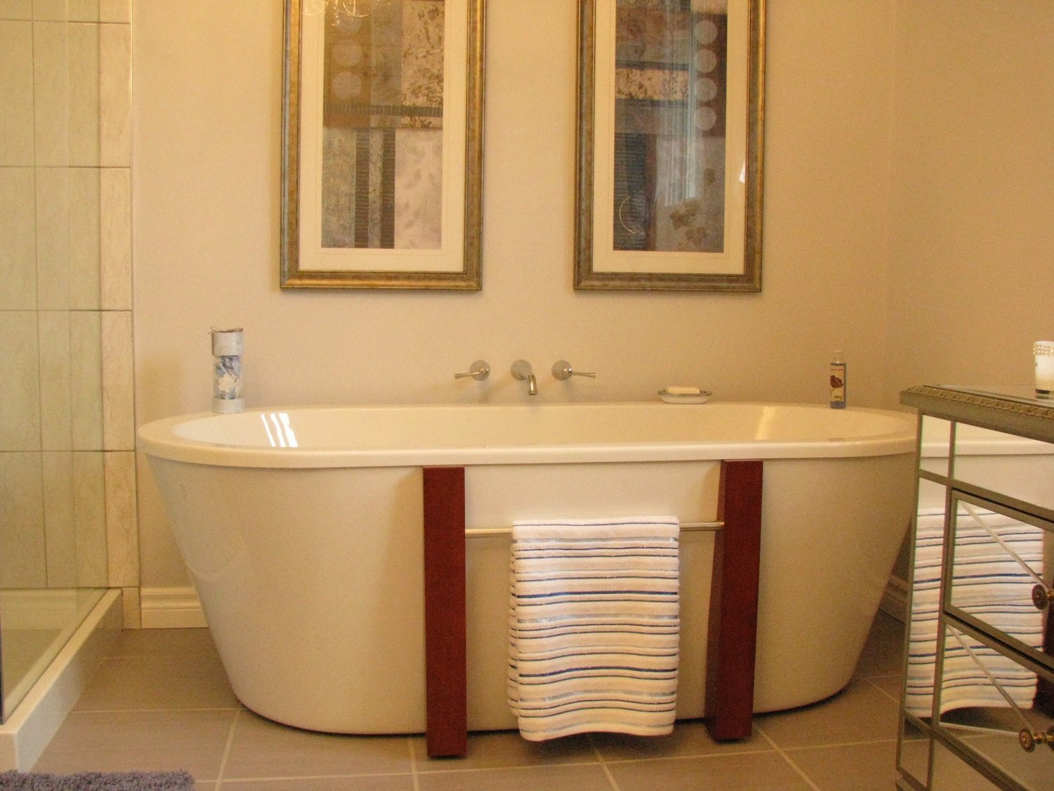 CARMICHAEL+BATHROOM+RENO+(2).jpg