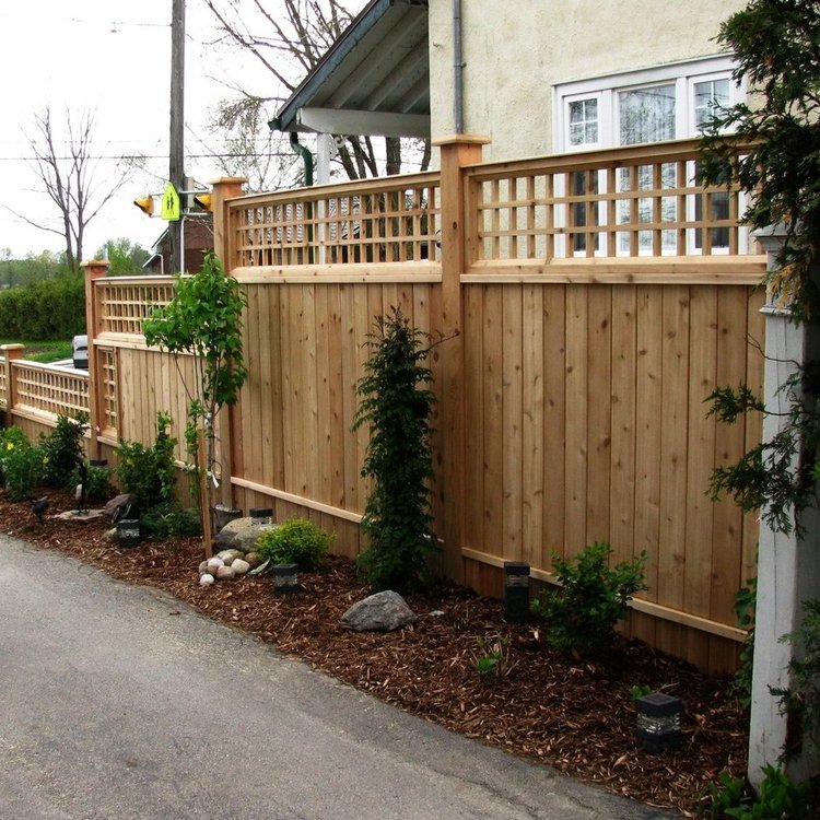 PORTFOLIO+CUSTOM+CEDAR+FENCE.jpeg