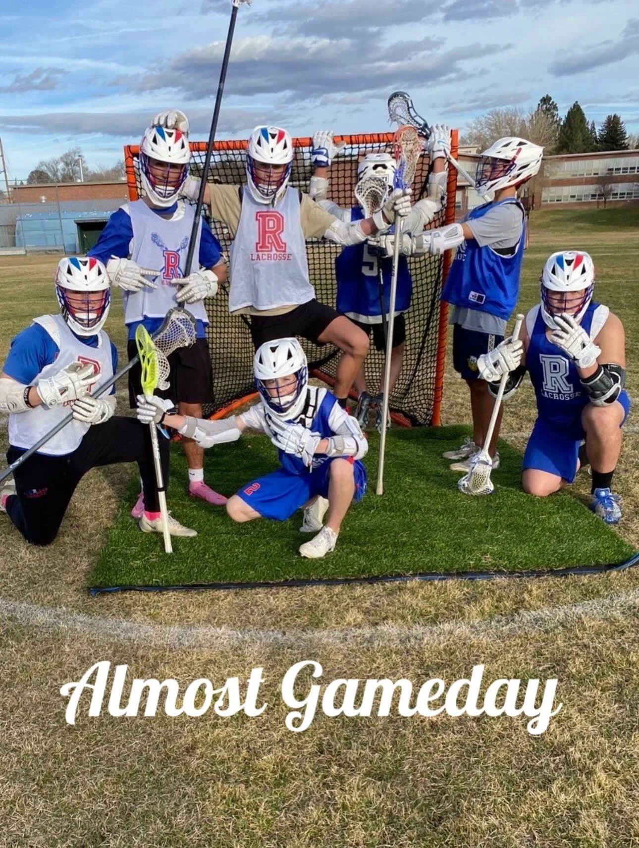 ‼️ALMOST GAMEDAY‼️

Tomorrow our Varsity boys play Reed at 3pm🔥