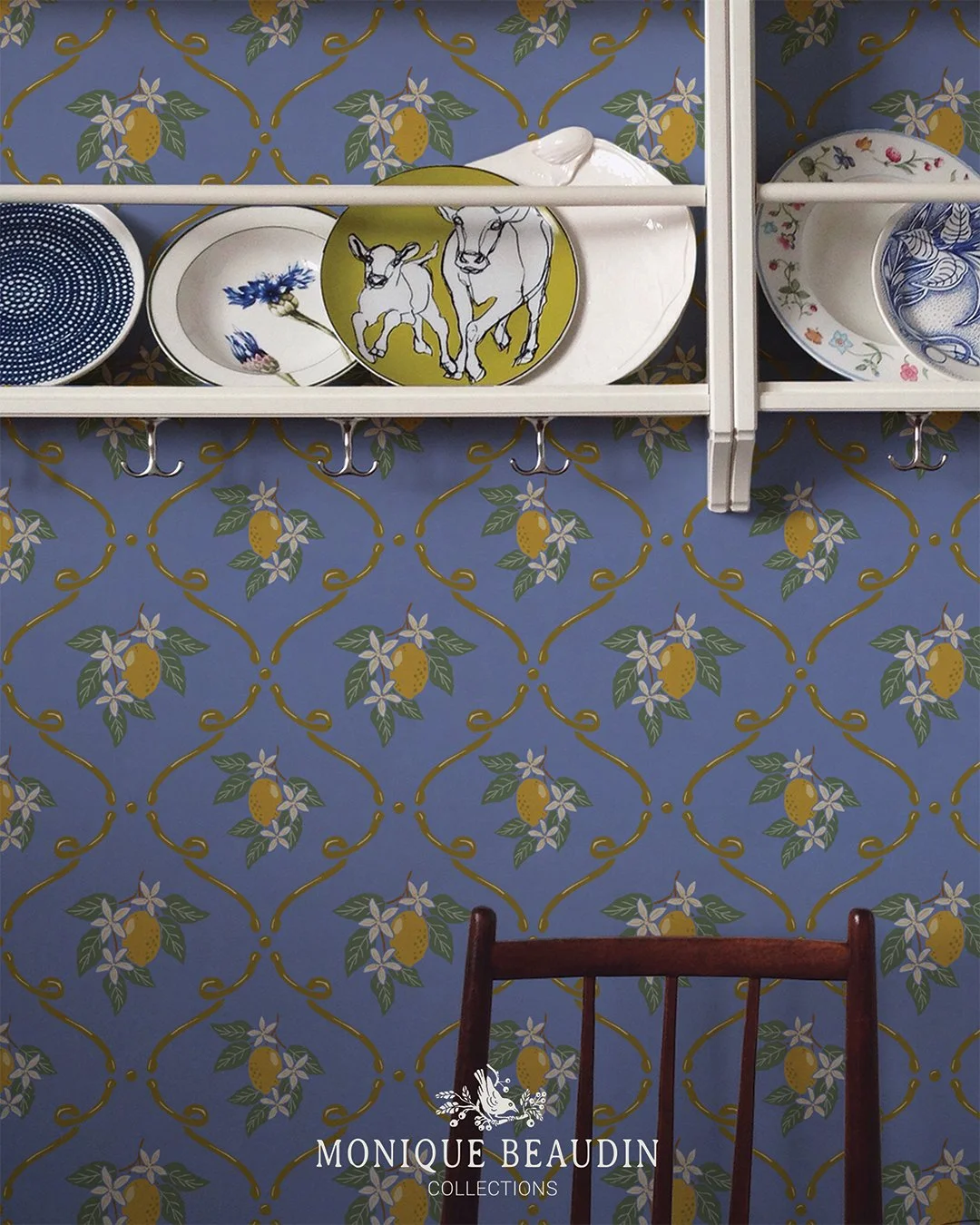 Hello virtual friends! ☀️

Voting is officially OPEN for the Spoonflower Mediterranean Hues Design Challenge! 🍋💙

My design, Mediterranean Gouache Citrus Ogee, was inspired by the feeling of a Proven&ccedil;al kitchen bathed in that beautiful Medit