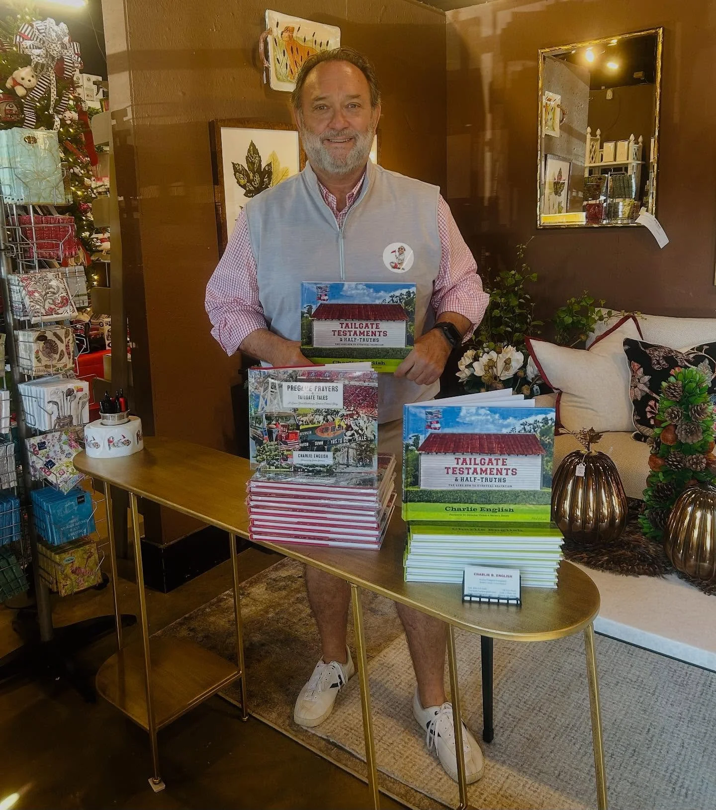 Book signing today @ AIM
Charlie English
11:00-3:00
#christmasiscoming 
#shoplocally 
#gifts