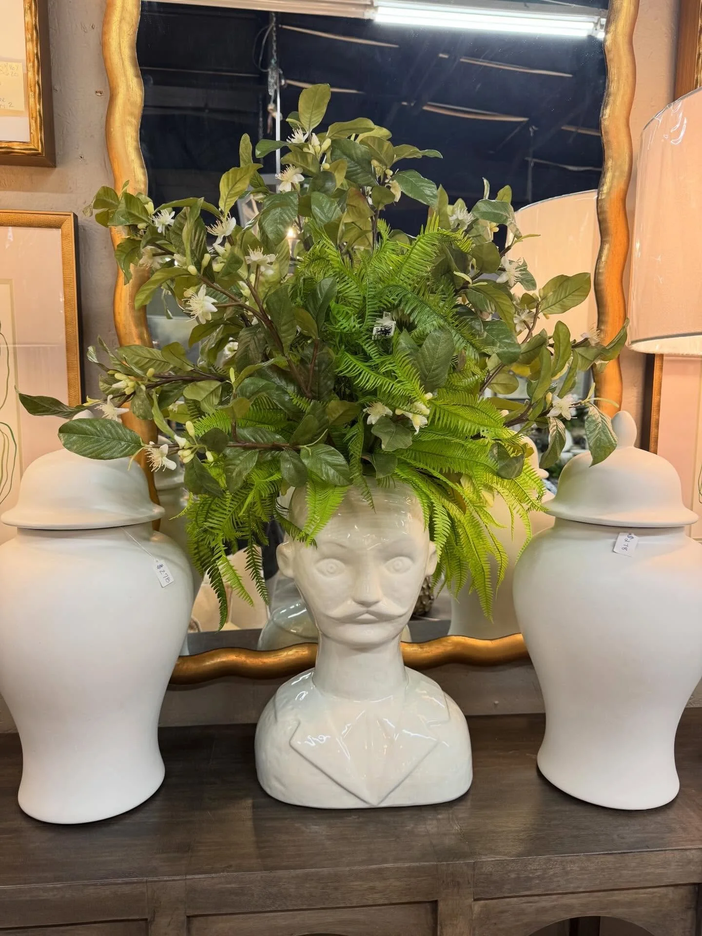 Come see what&rsquo;s new!! We are here today 10-5!! 
We&rsquo;ve got loads of Easter and new items ☀️🐰🐣