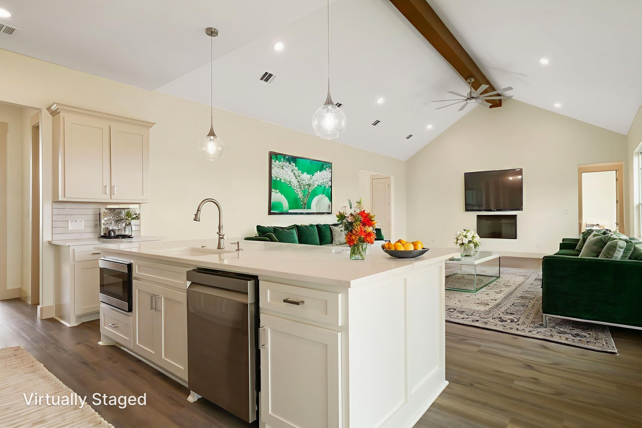 11-web-or-mls-1B1A7393 virtually staged.jpeg