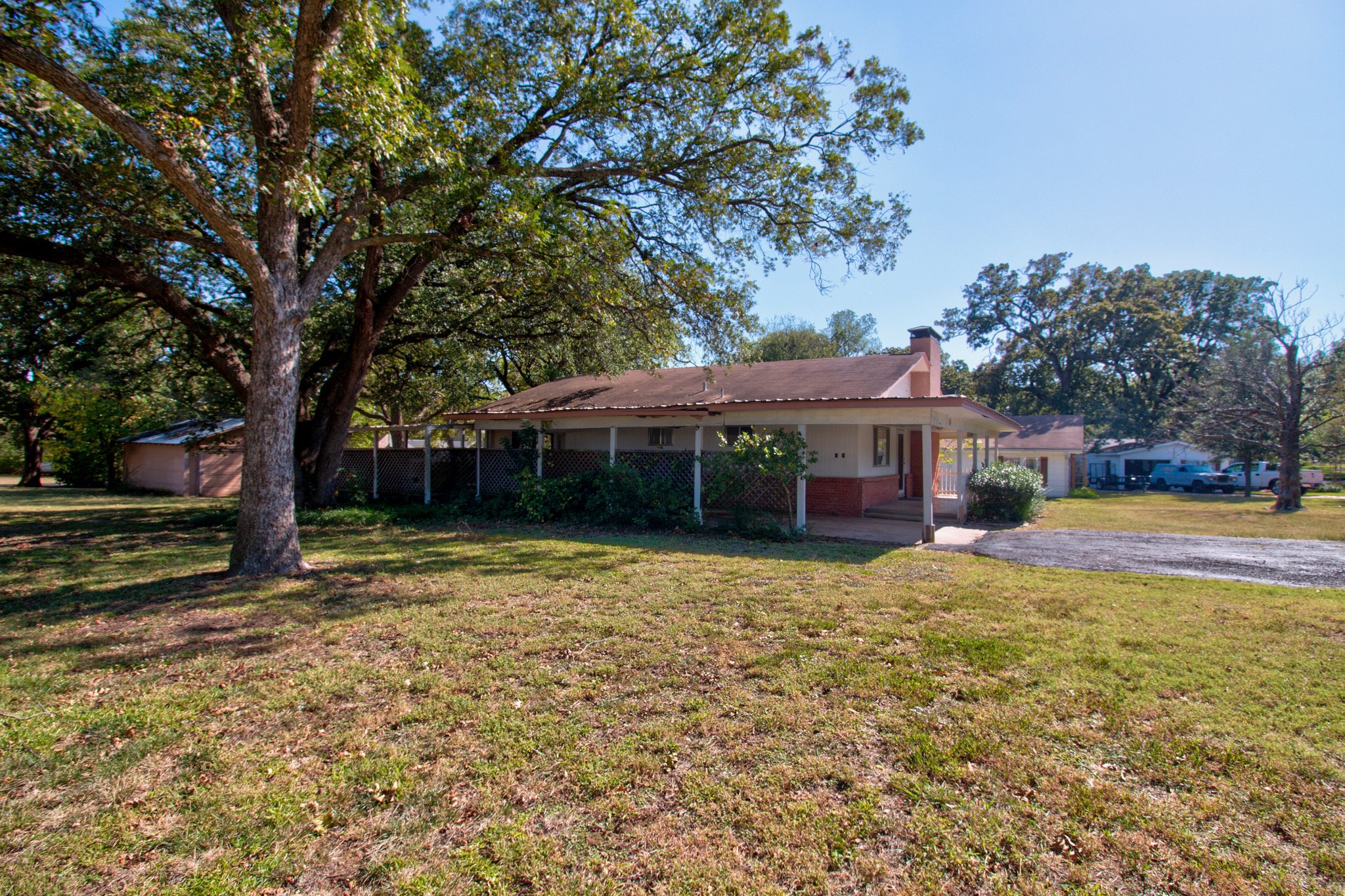 392 Churchill Ln-013.jpeg