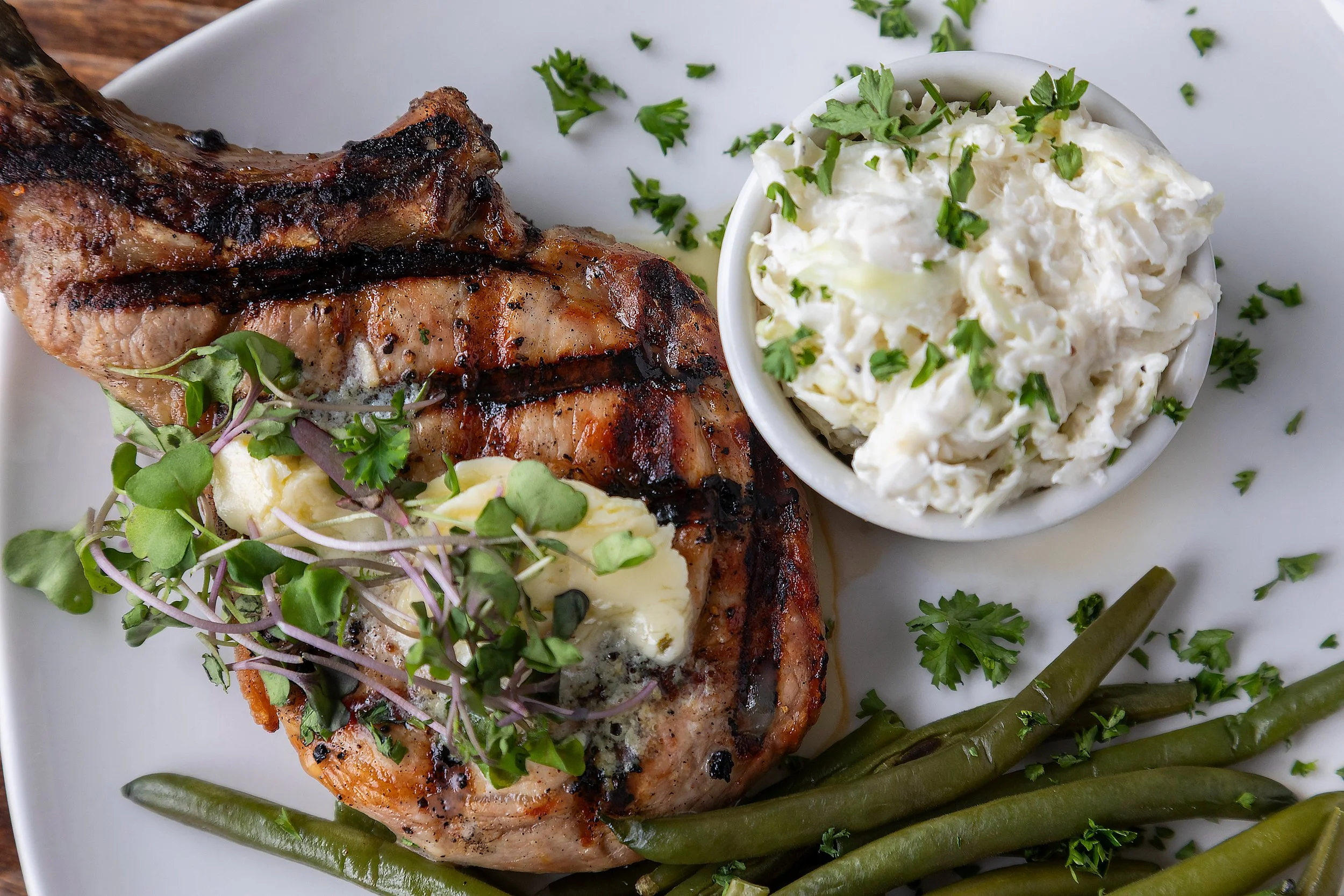 205161_OffBroadwayDrafthouse_Porkchop_02.jpg