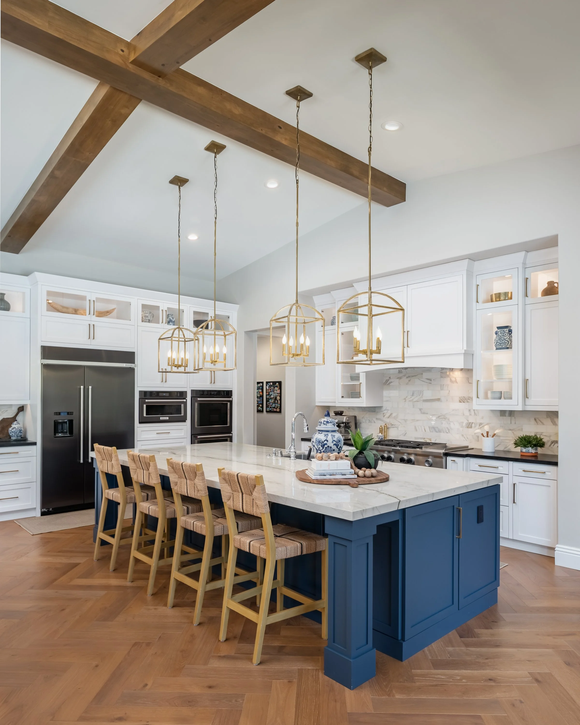 del-sur-san-diego-la-jolla-luxury-kitchen-design.jpg.jpg
