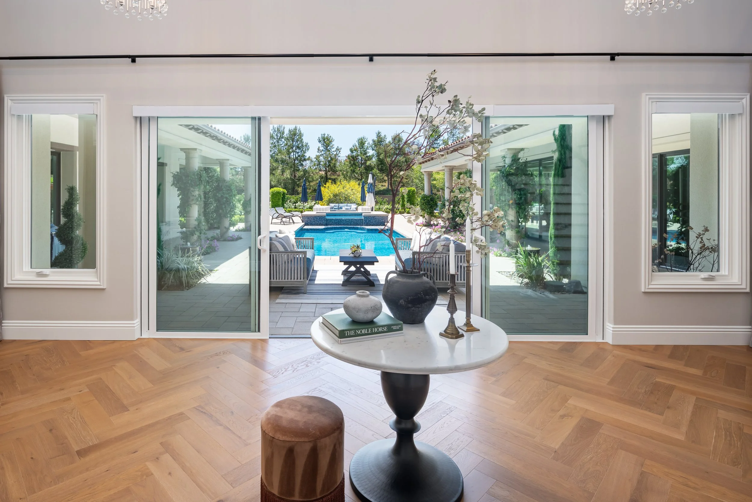 del-sur-san-diego-la-jolla-luxury-home-entry-design.jpg.jpg