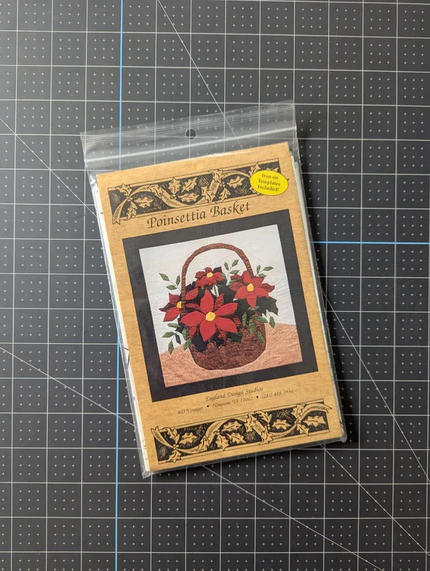 Poinsettia Basket Quilt Pattern