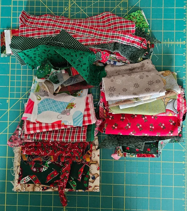 Fabric Cotton Christmas bundle of small scraps 15 oz (nearly a pound!) For small patchwork, greeting cards and other Christmas crafts!