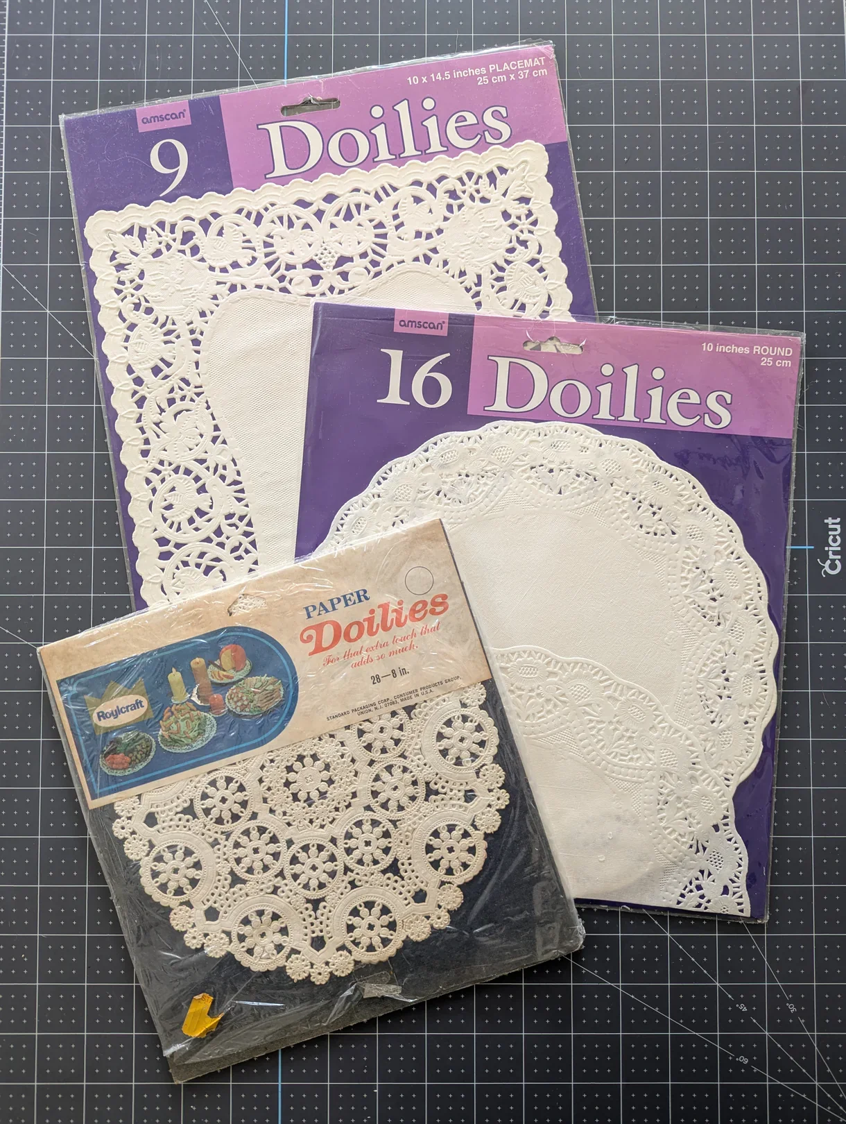 Paper Doilies Bundle - Rectangle &amp; Round