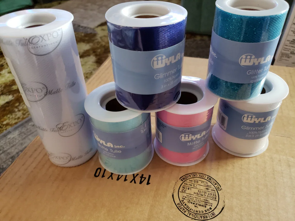 Matte and glitter tulle. Set of 6