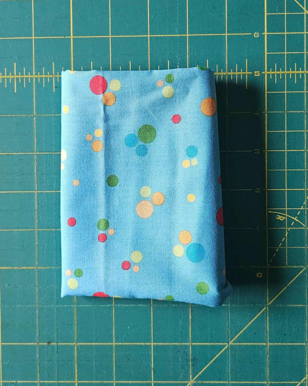 Fat Quarter Bright Blue With Dots Cotton Fabric 18" x 22"