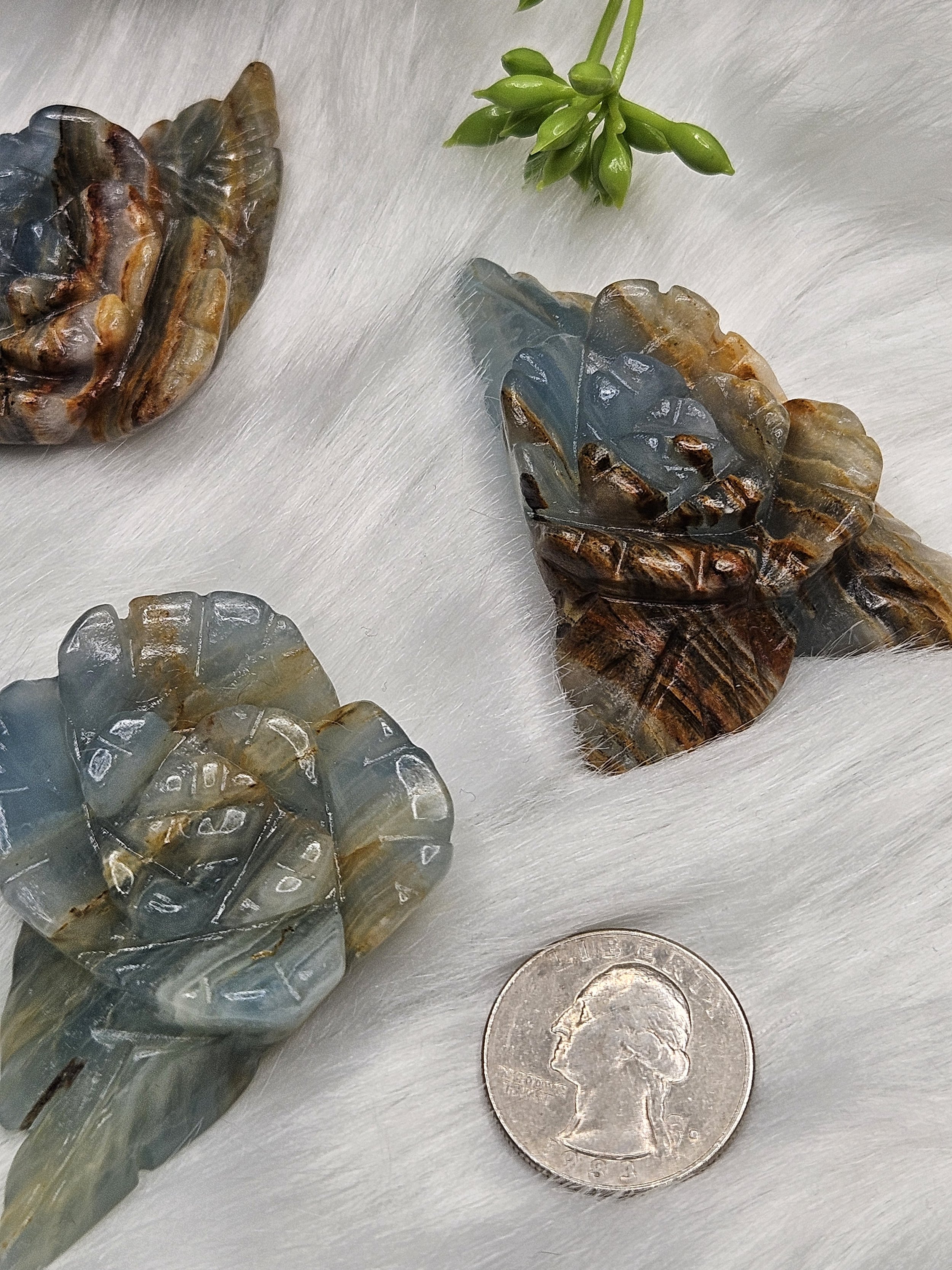 Infinity Rose Carvings - Blue Onyx (Small)