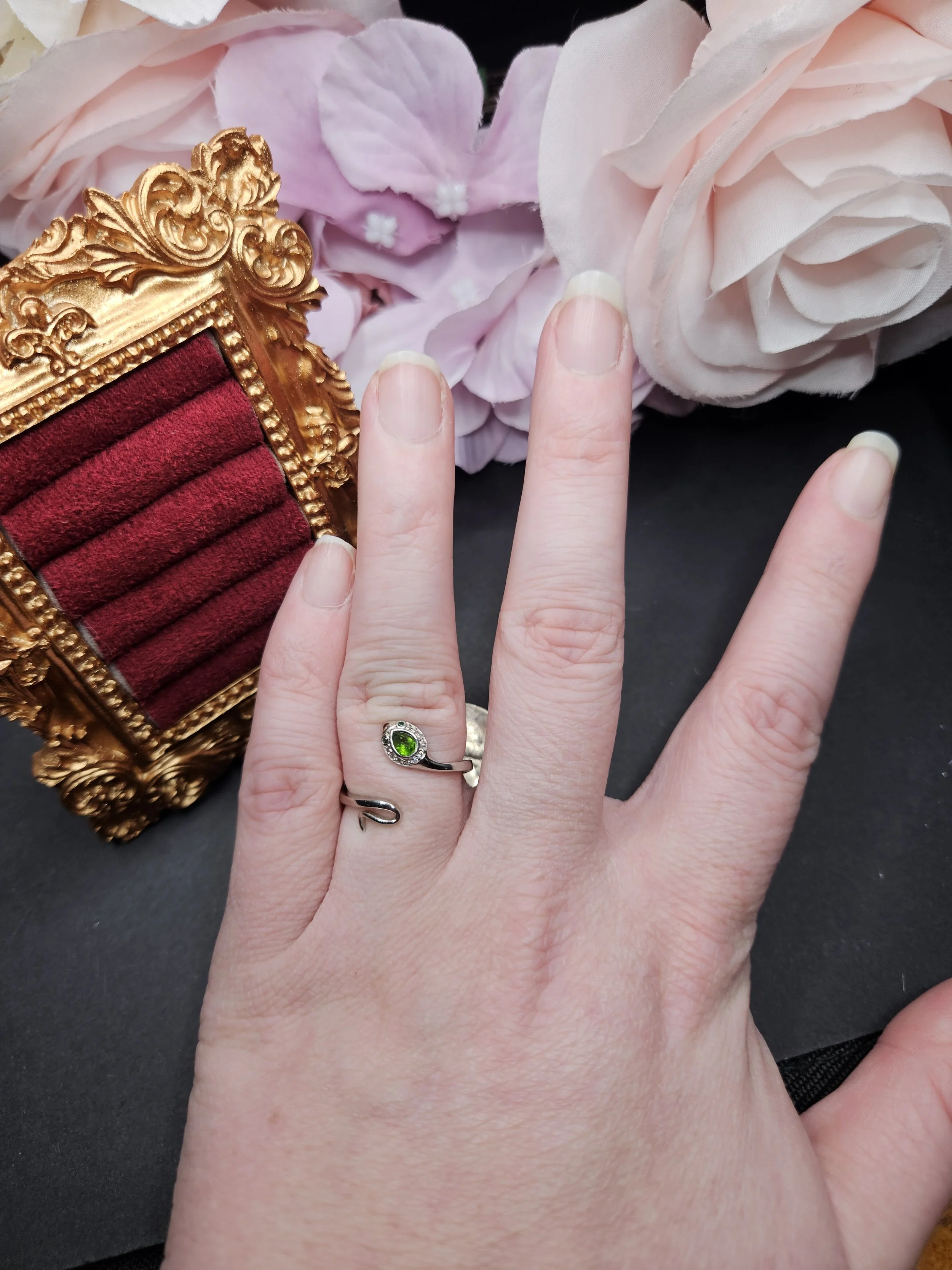 Snake Design, Open Ring Style - Diopside in s925