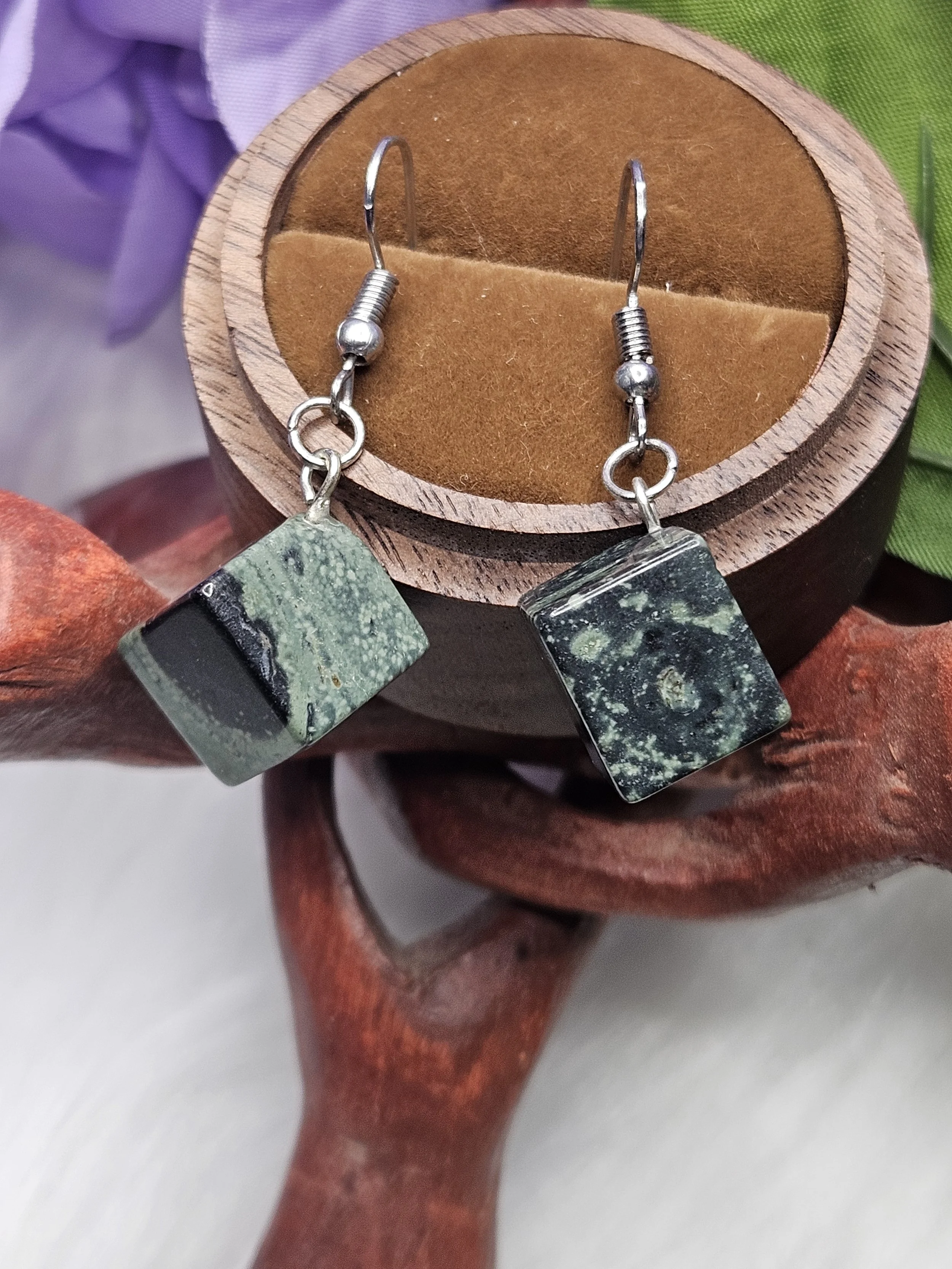 Kambaba Square Hanging Earrings