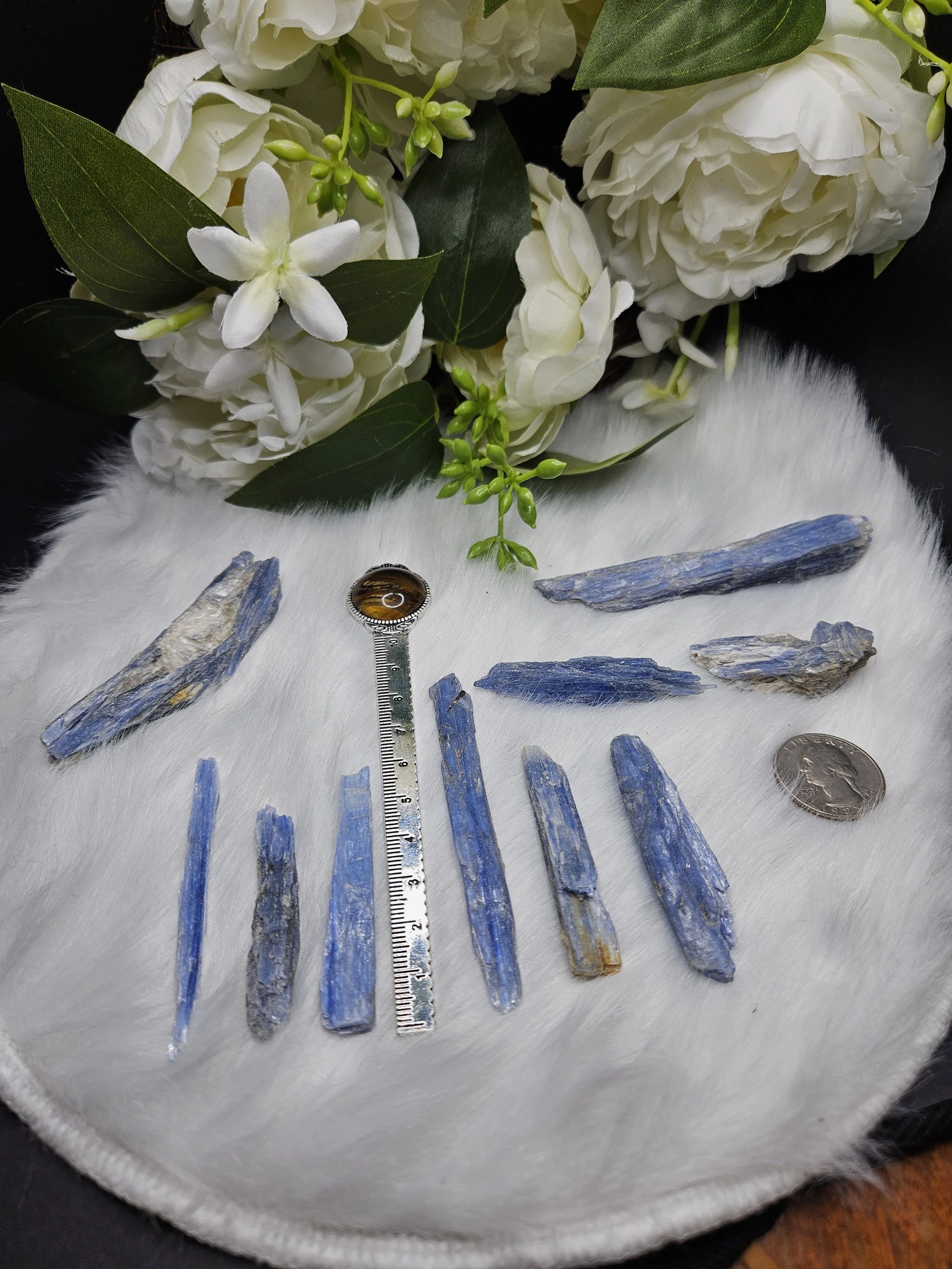 Raw Blue Kynite Blades - Intuitively Picked