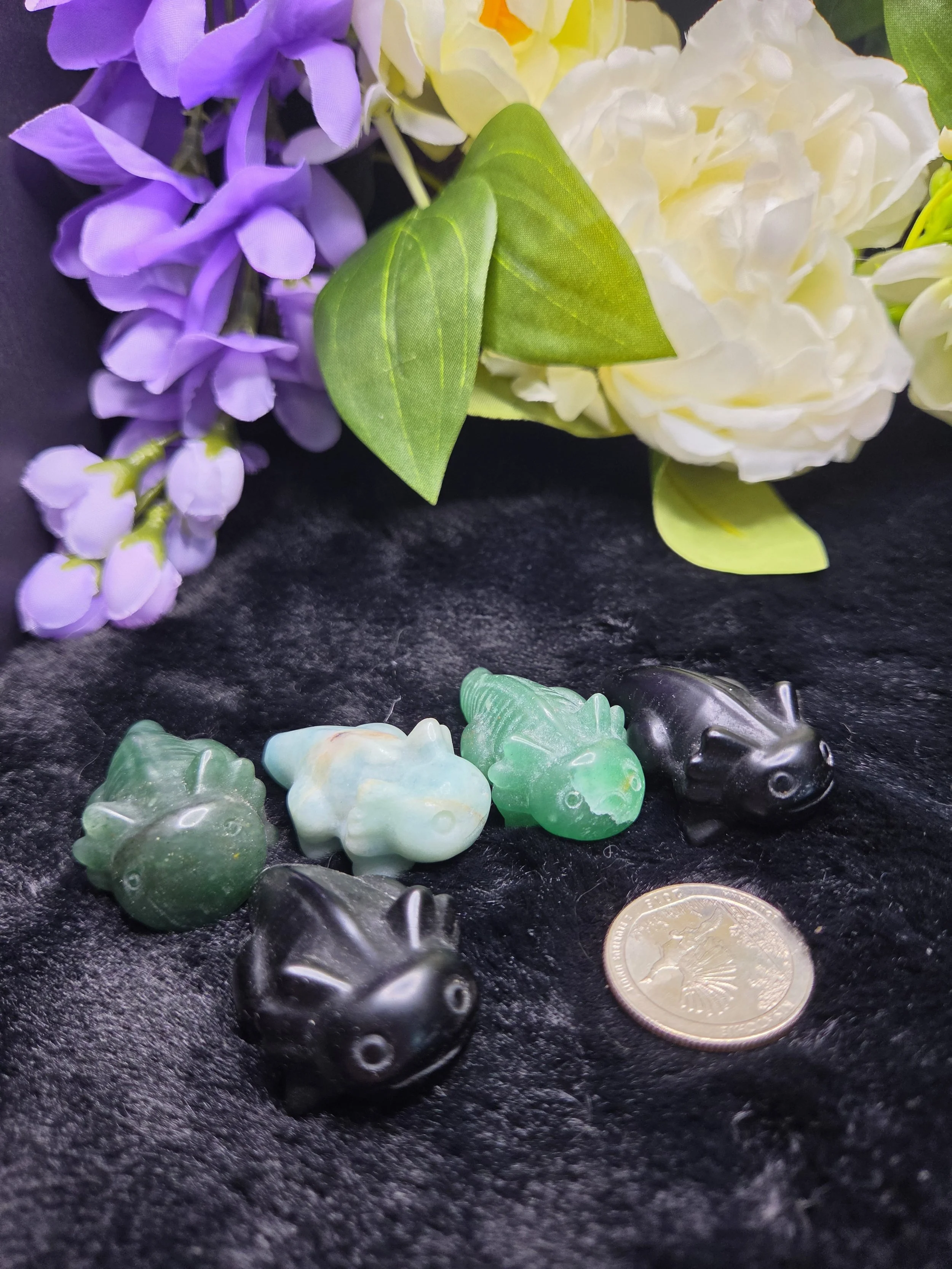Axolotl Carvings, Random Pick, Assorted Materials