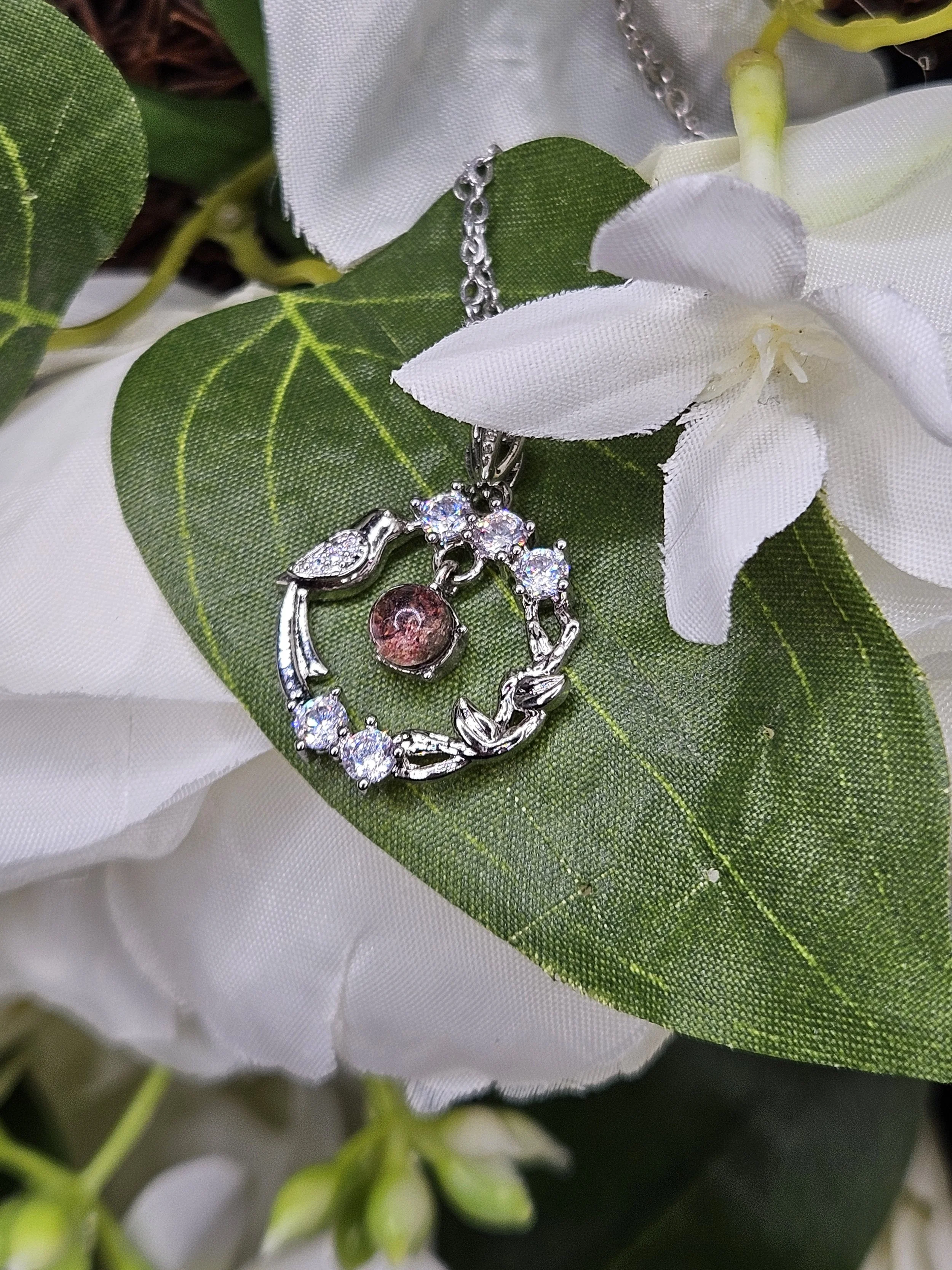 Red Garden Quartz in Bird Hanging
