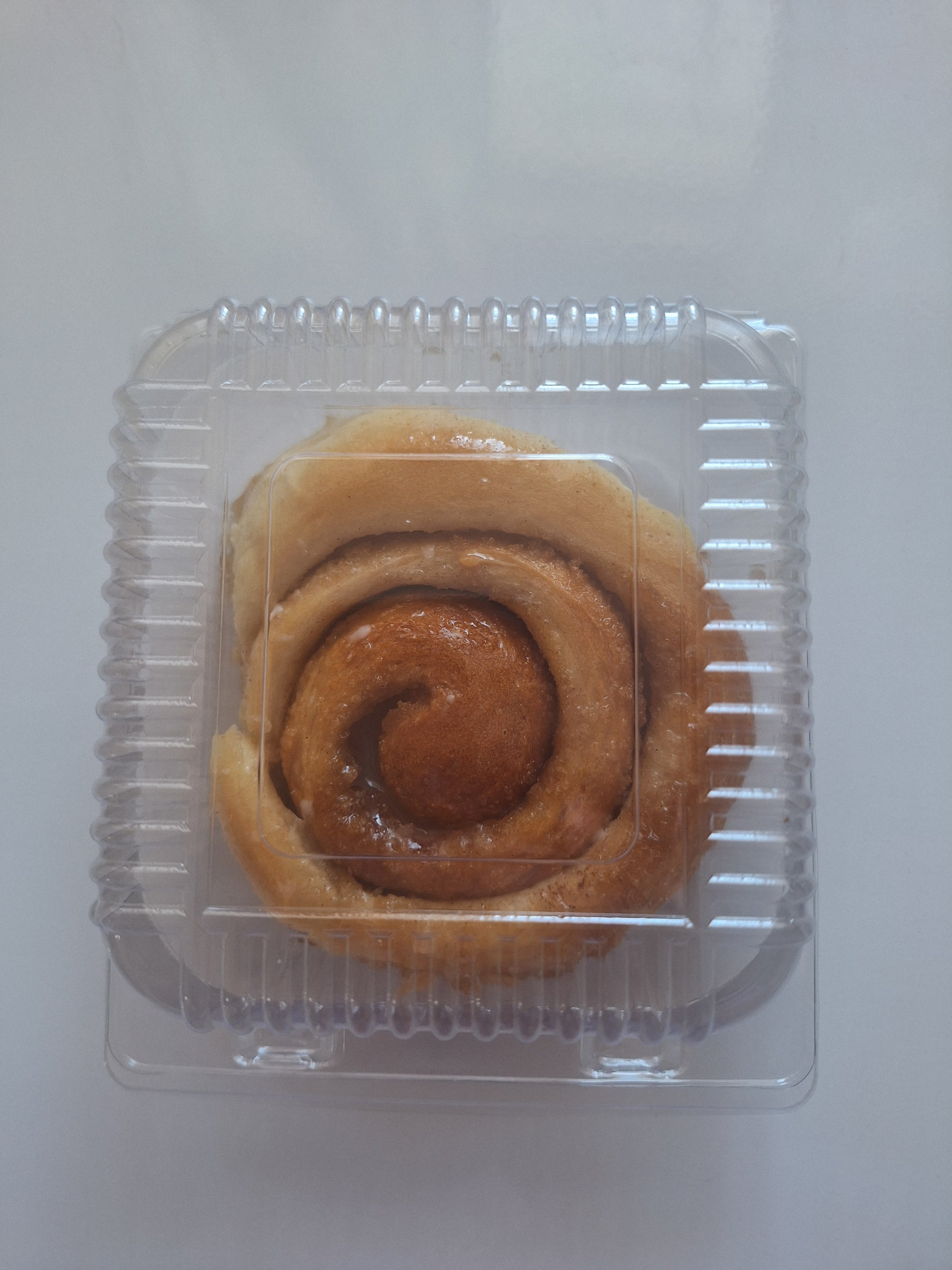 Freshly Baked Cinnamon Rolls – Made with Farm Fresh Duck Eggs & Vanilla Glaze (Large)