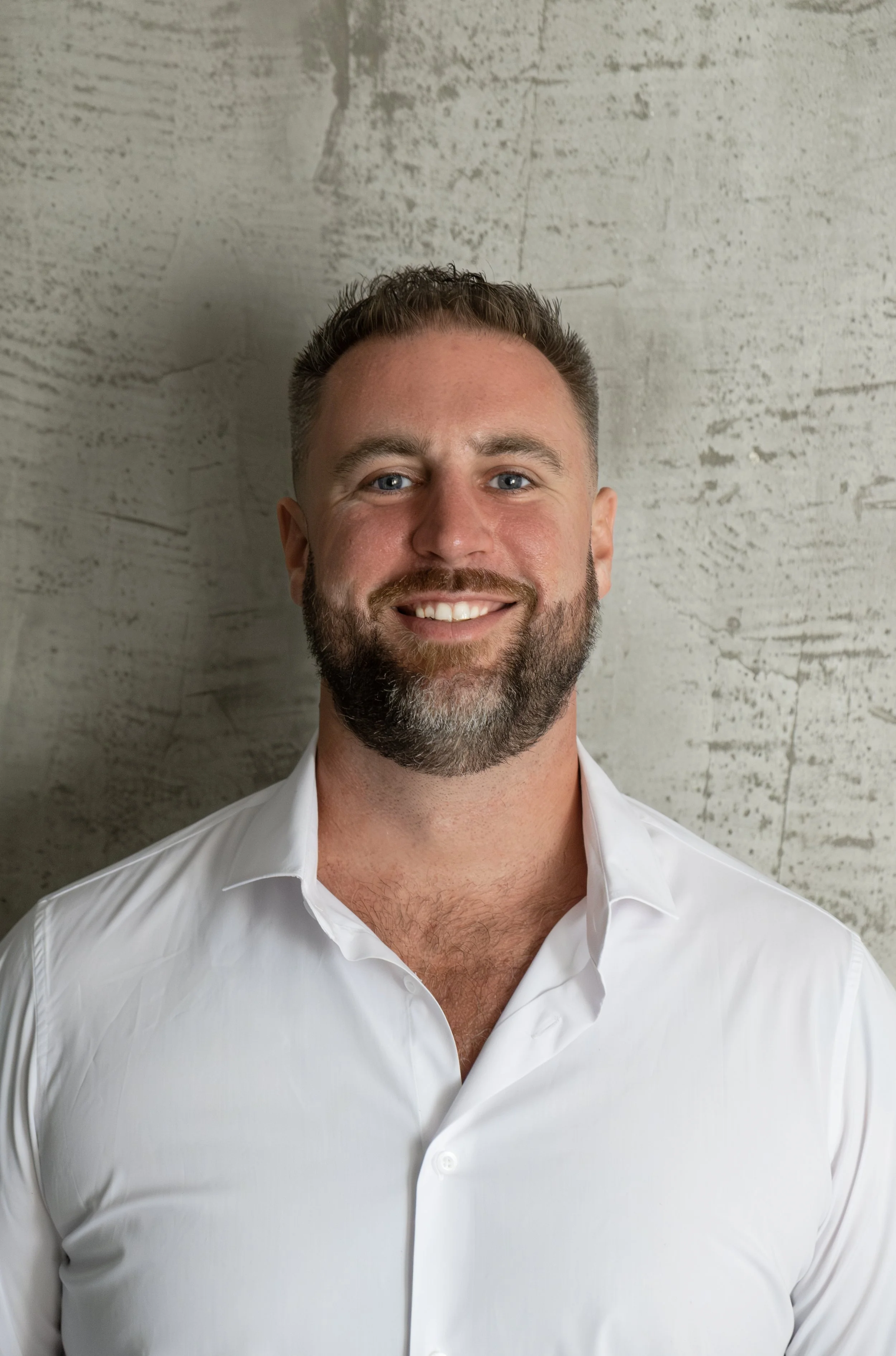 PeterHeadshot_Straight_2023 copy.jpg