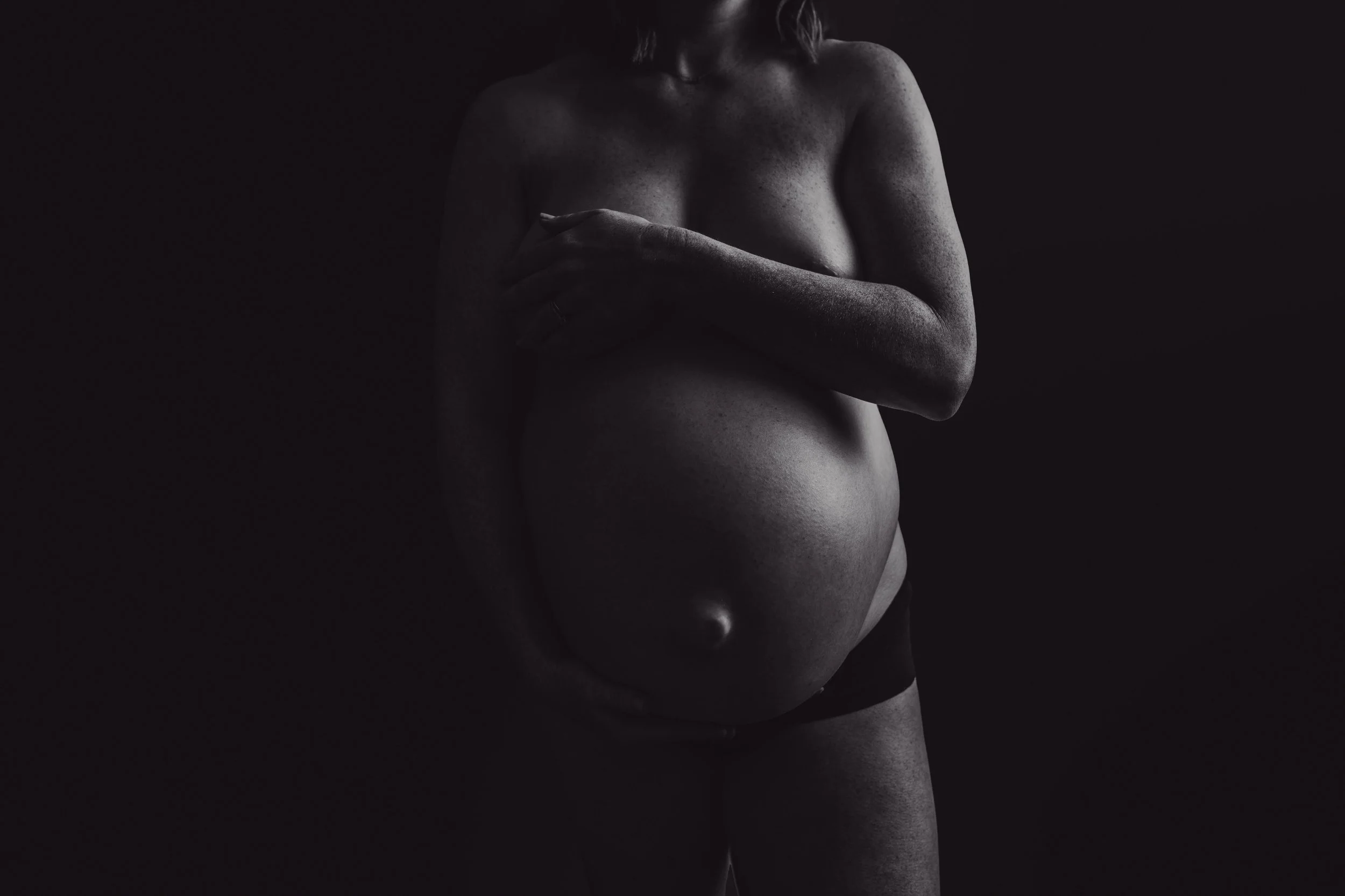 How to Prepare for Your Maternity Photography Session | Louisville Kentucky Maternity Photographer