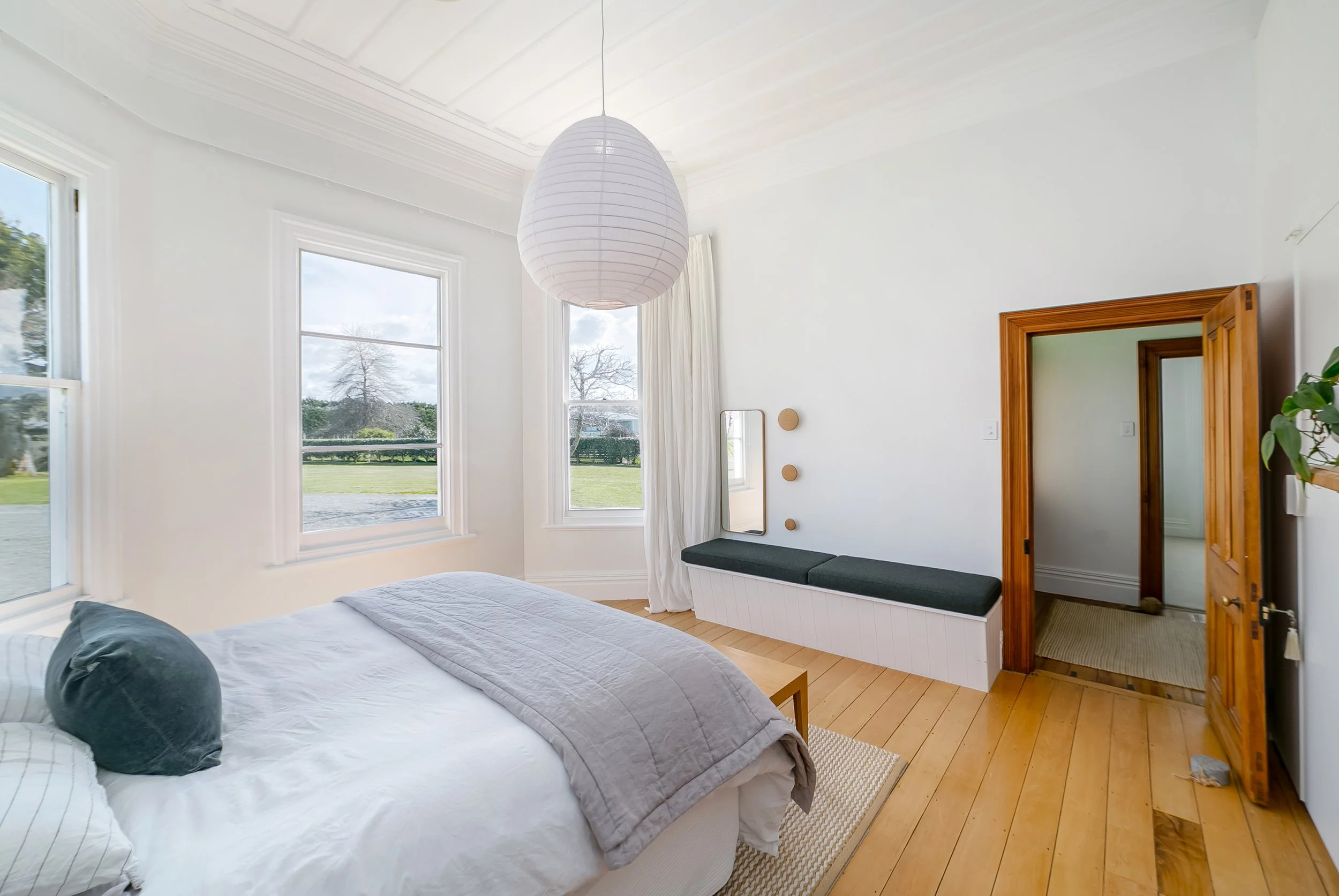 8 Slate Bedroom 5 44 Kitchener St-129.jpg