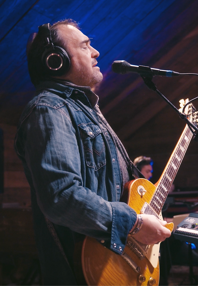 Live Music: John Kitonis